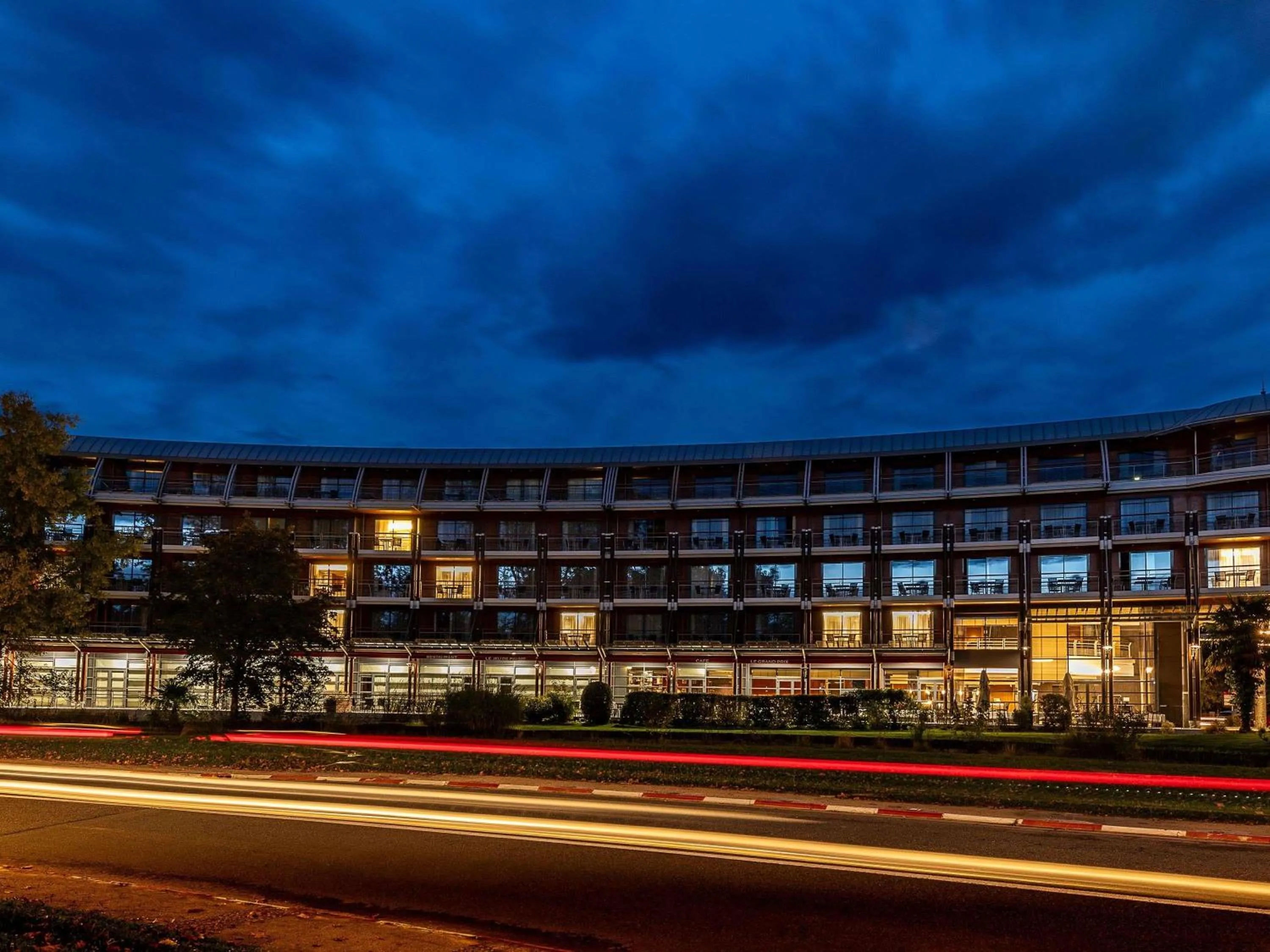 Property building in Parc Beaumont Hôtel & Spa Pau - MGallery Collection