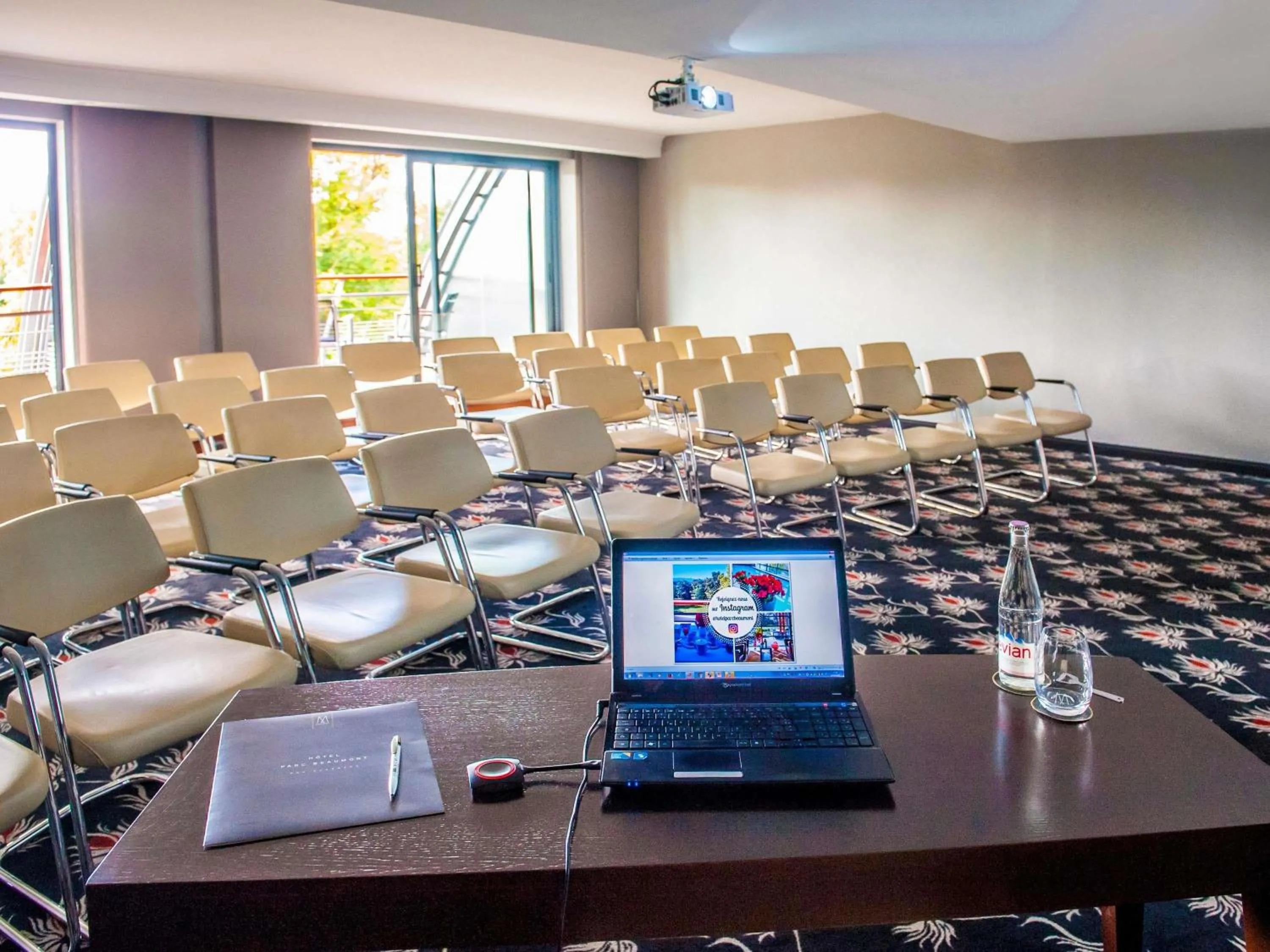 Meeting/conference room in Parc Beaumont Hôtel & Spa Pau - MGallery Collection