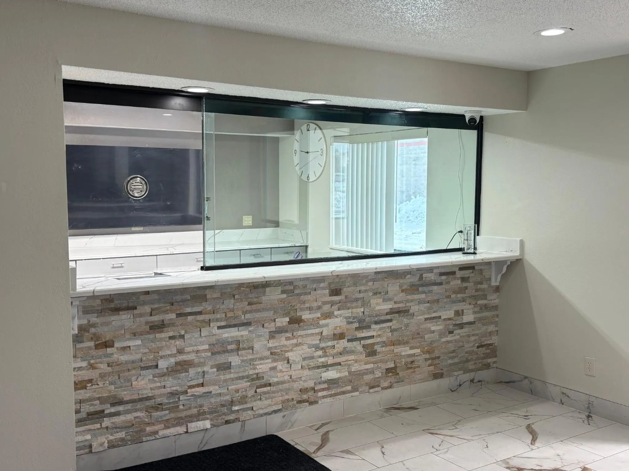 Lobby or reception in Red Roof Inn & Suites Hammond, IN