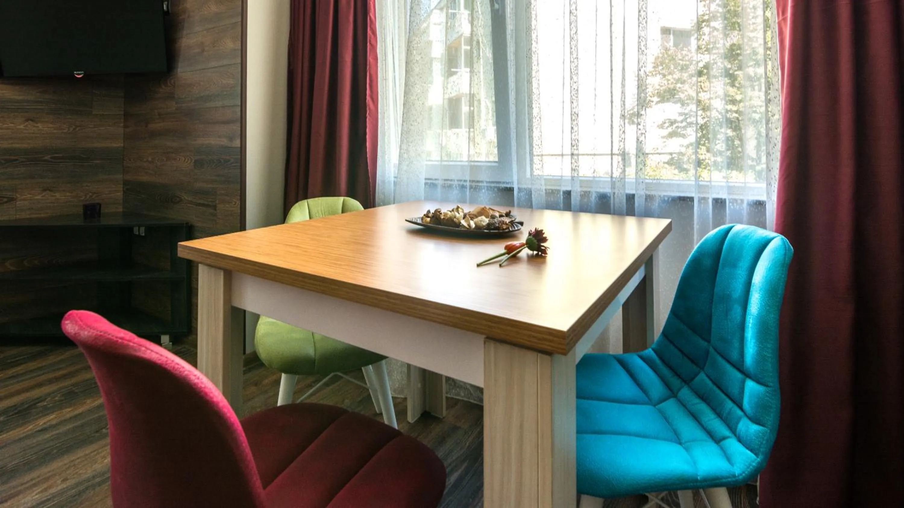 Dining area in The old Bakery Apartments