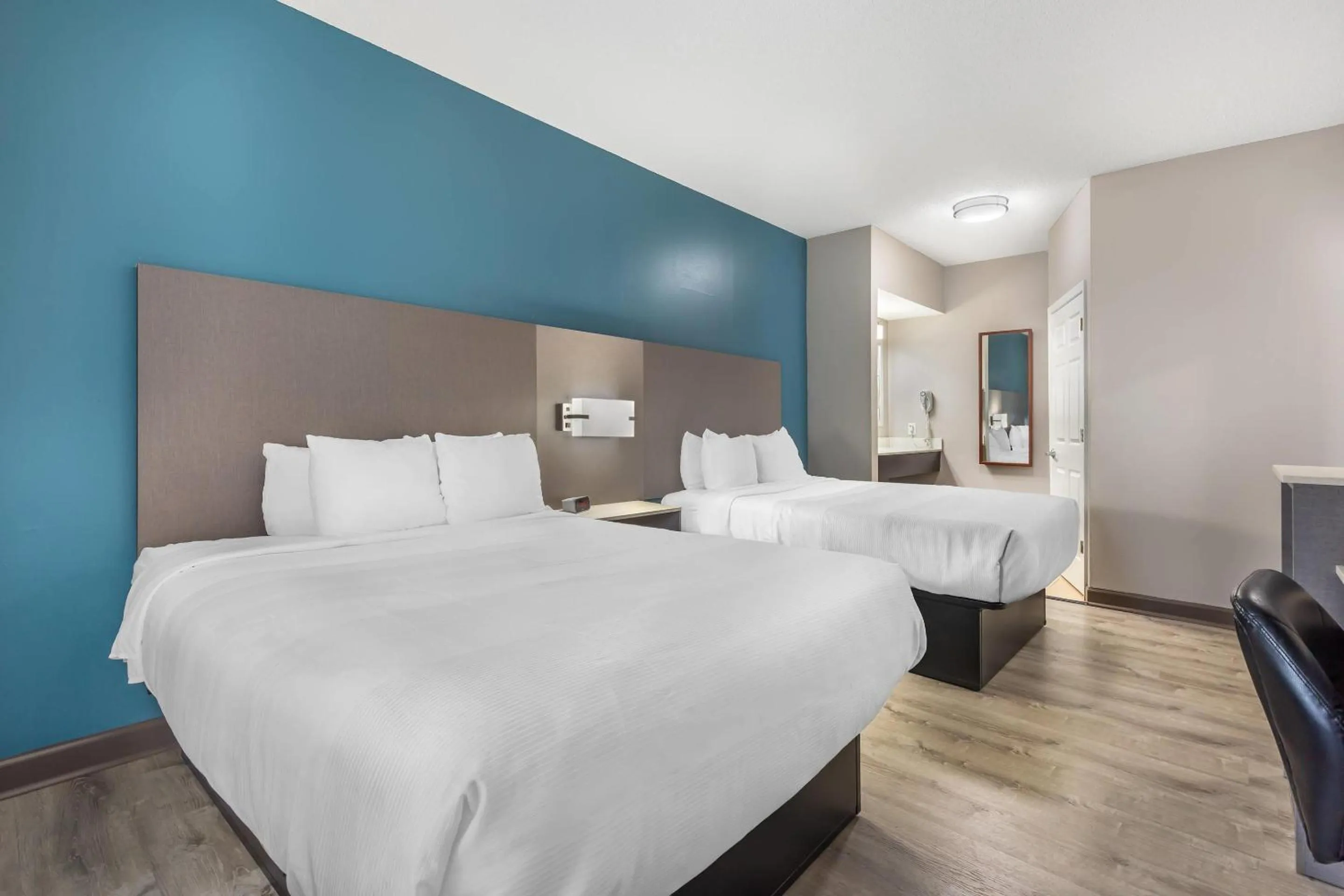 Bedroom, Bed in Quality Inn Wilmington