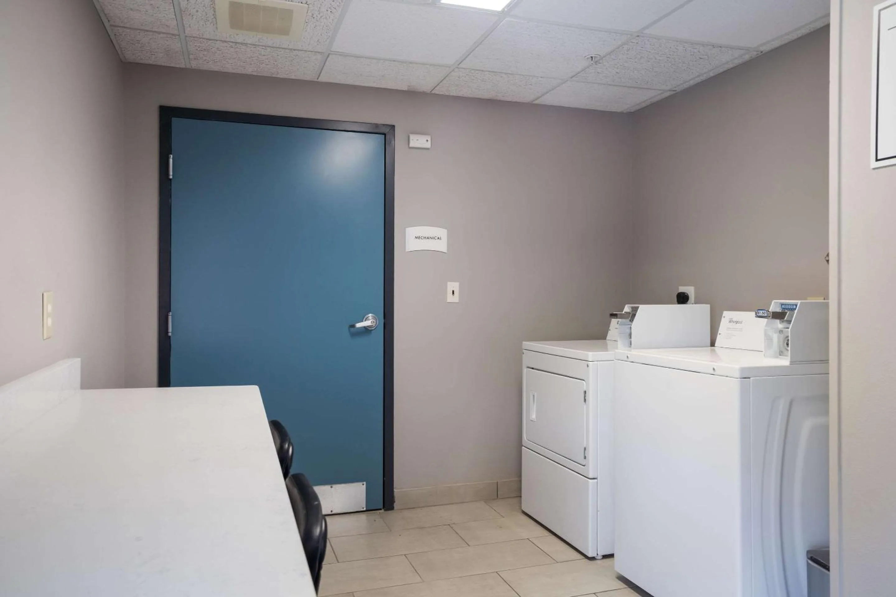 laundry in Quality Inn Wilmington