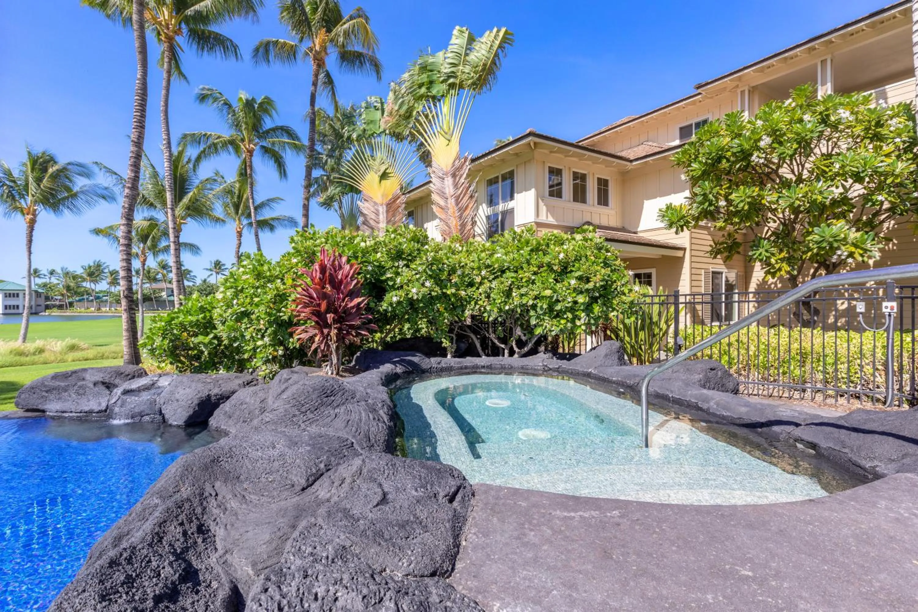 Hot Tub in Fairway Villas Waikoloa by OUTRIGGER
