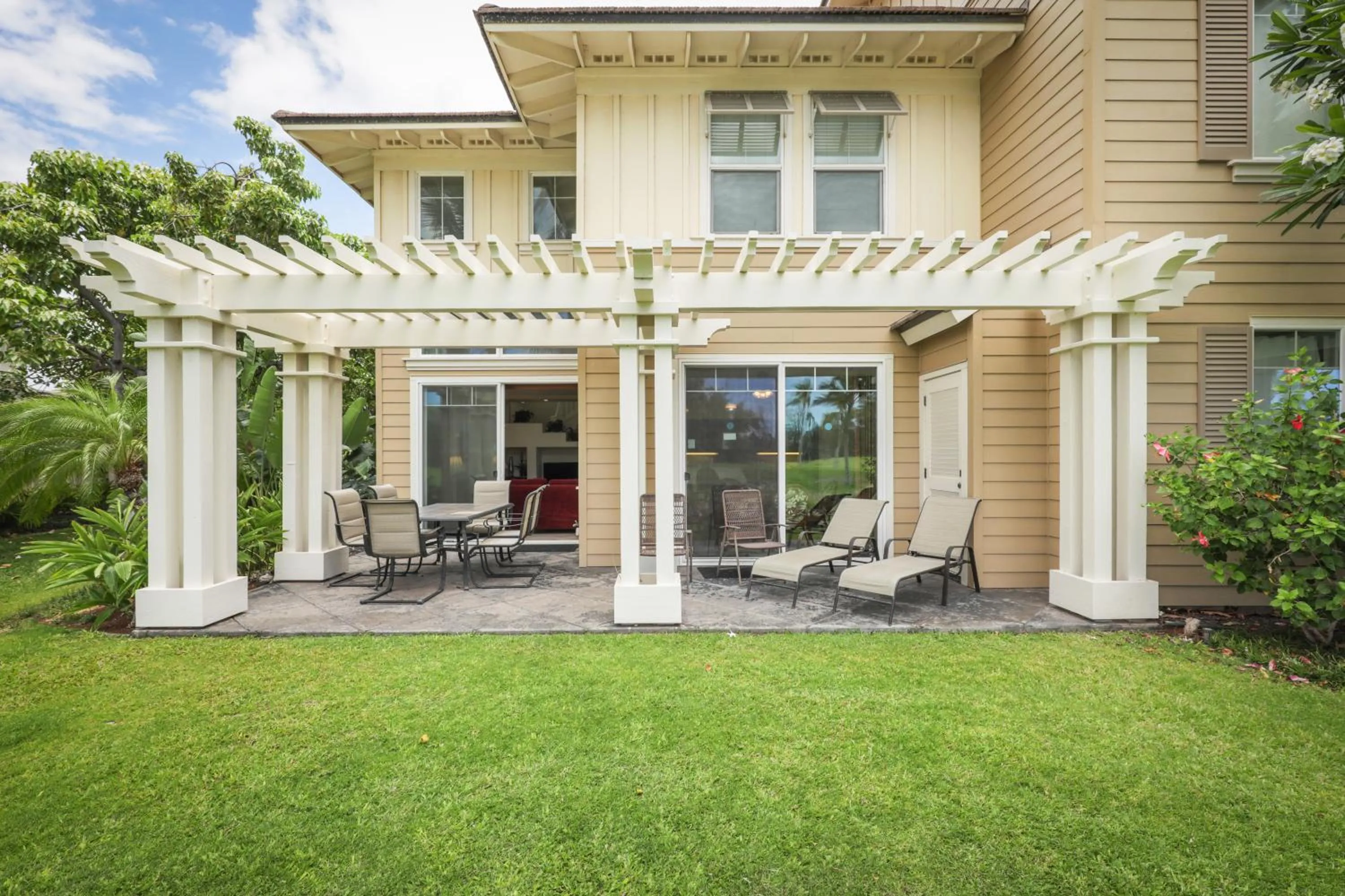 Patio in Fairway Villas Waikoloa by OUTRIGGER