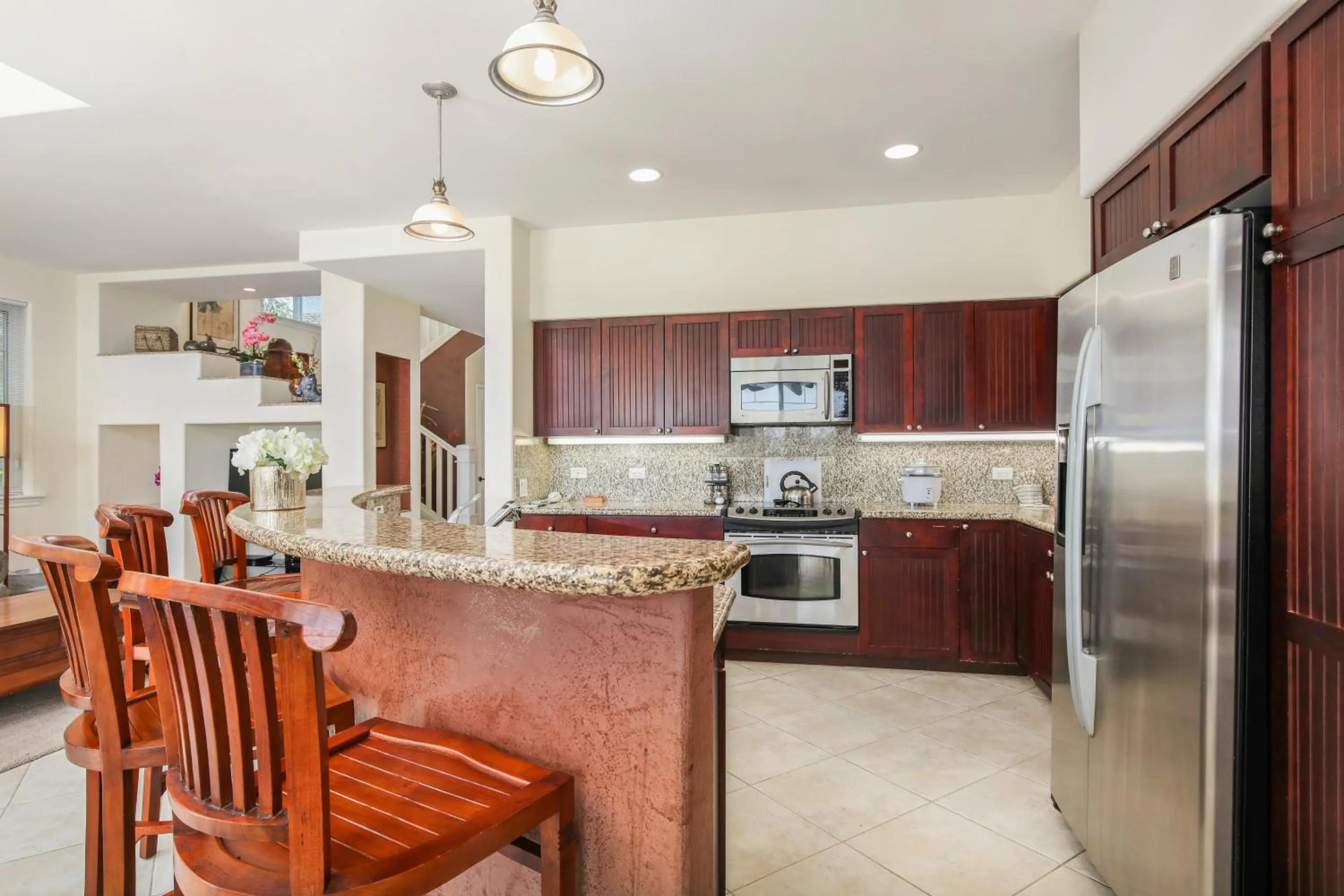 Kitchen or kitchenette in Fairway Villas Waikoloa by OUTRIGGER