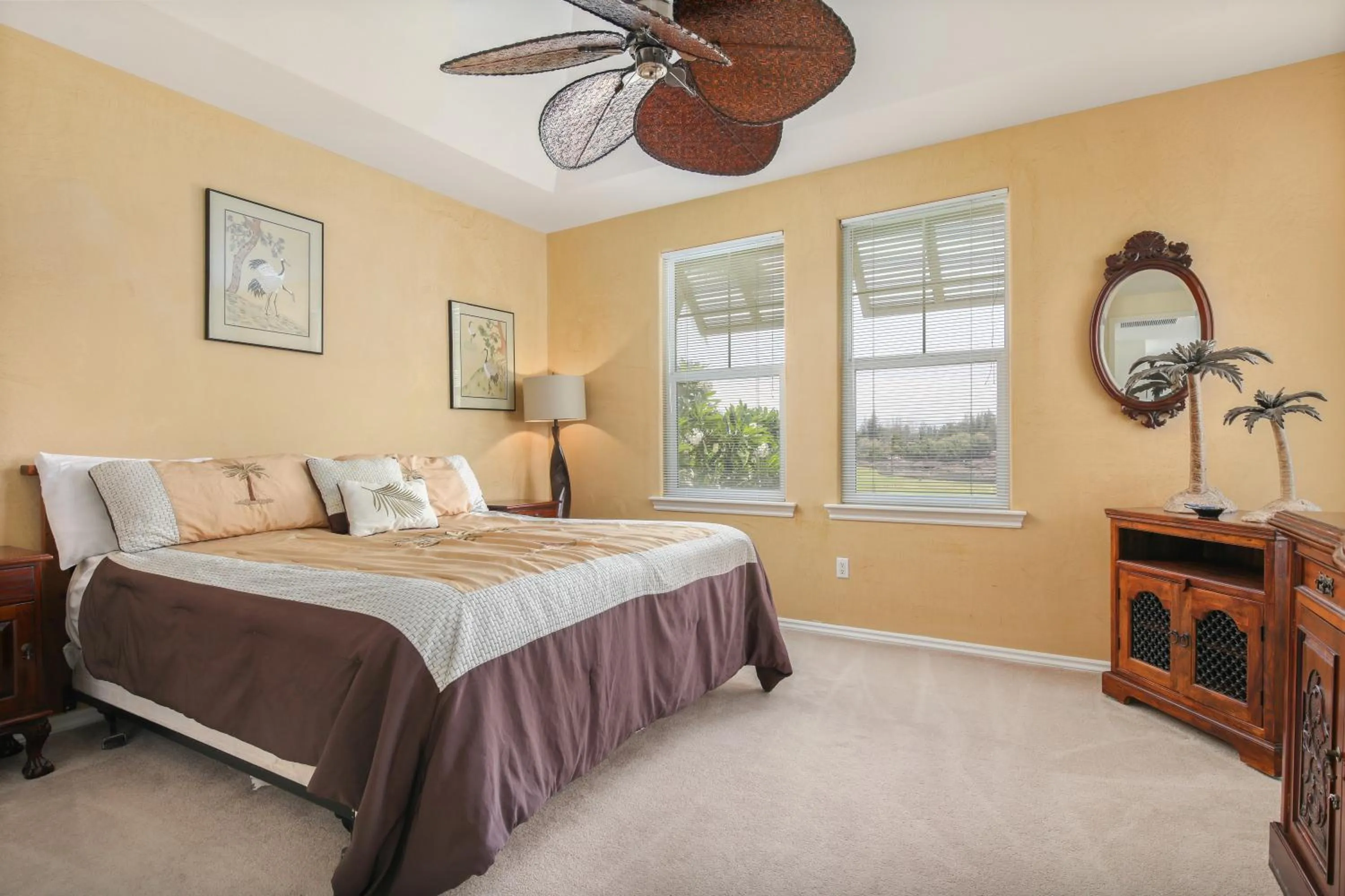 Bedroom, Bed in Fairway Villas Waikoloa by OUTRIGGER