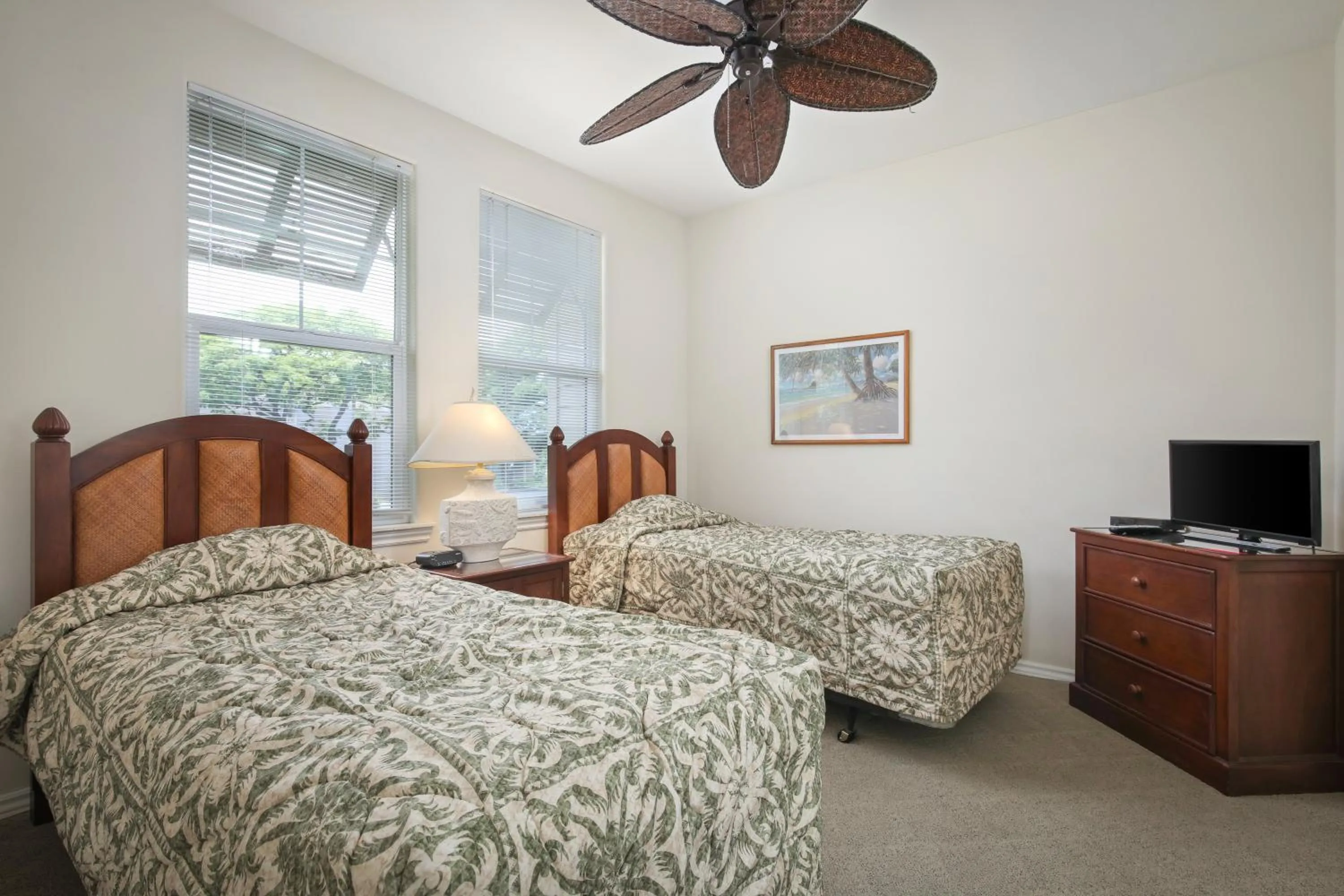 Bedroom, Bed in Fairway Villas Waikoloa by OUTRIGGER