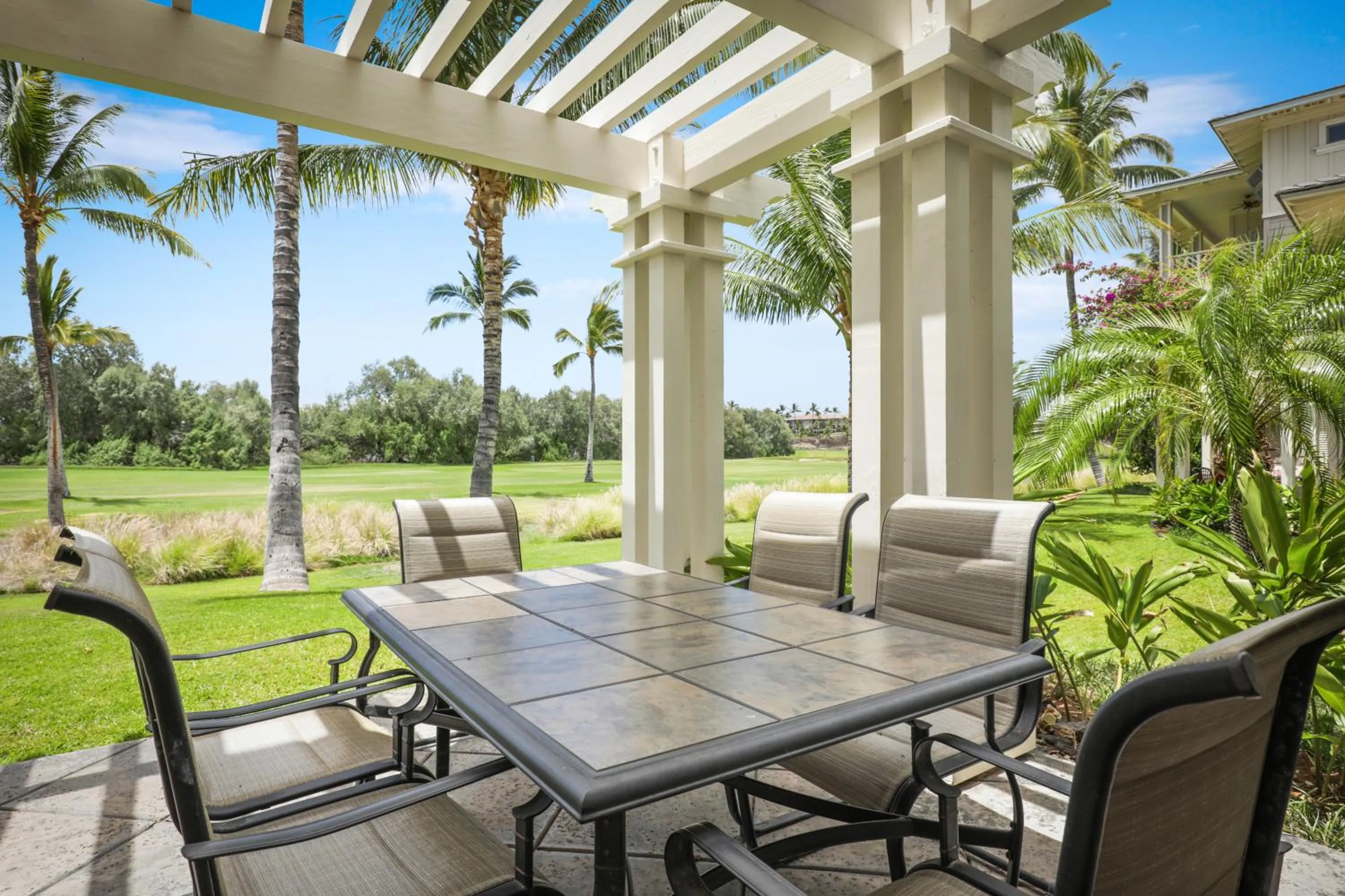 Patio in Fairway Villas Waikoloa by OUTRIGGER