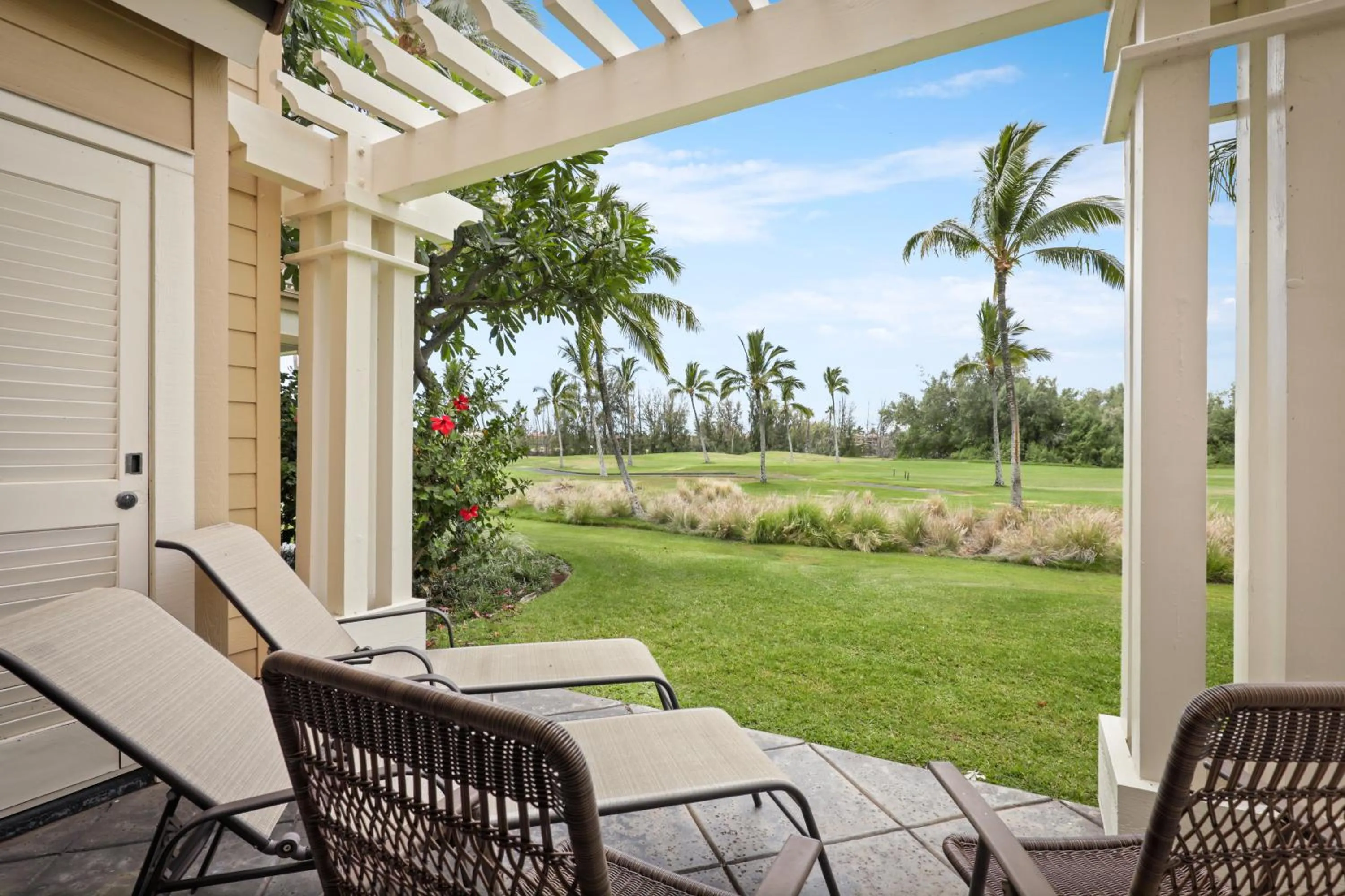 Patio in Fairway Villas Waikoloa by OUTRIGGER