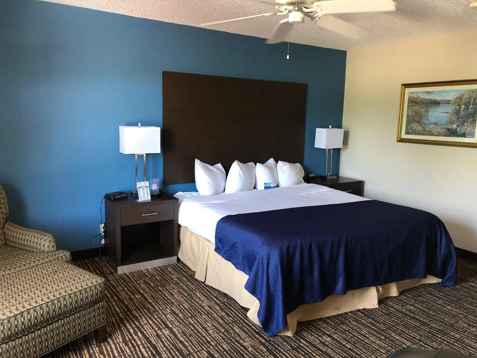 Bed in Baymont by Wyndham Washington