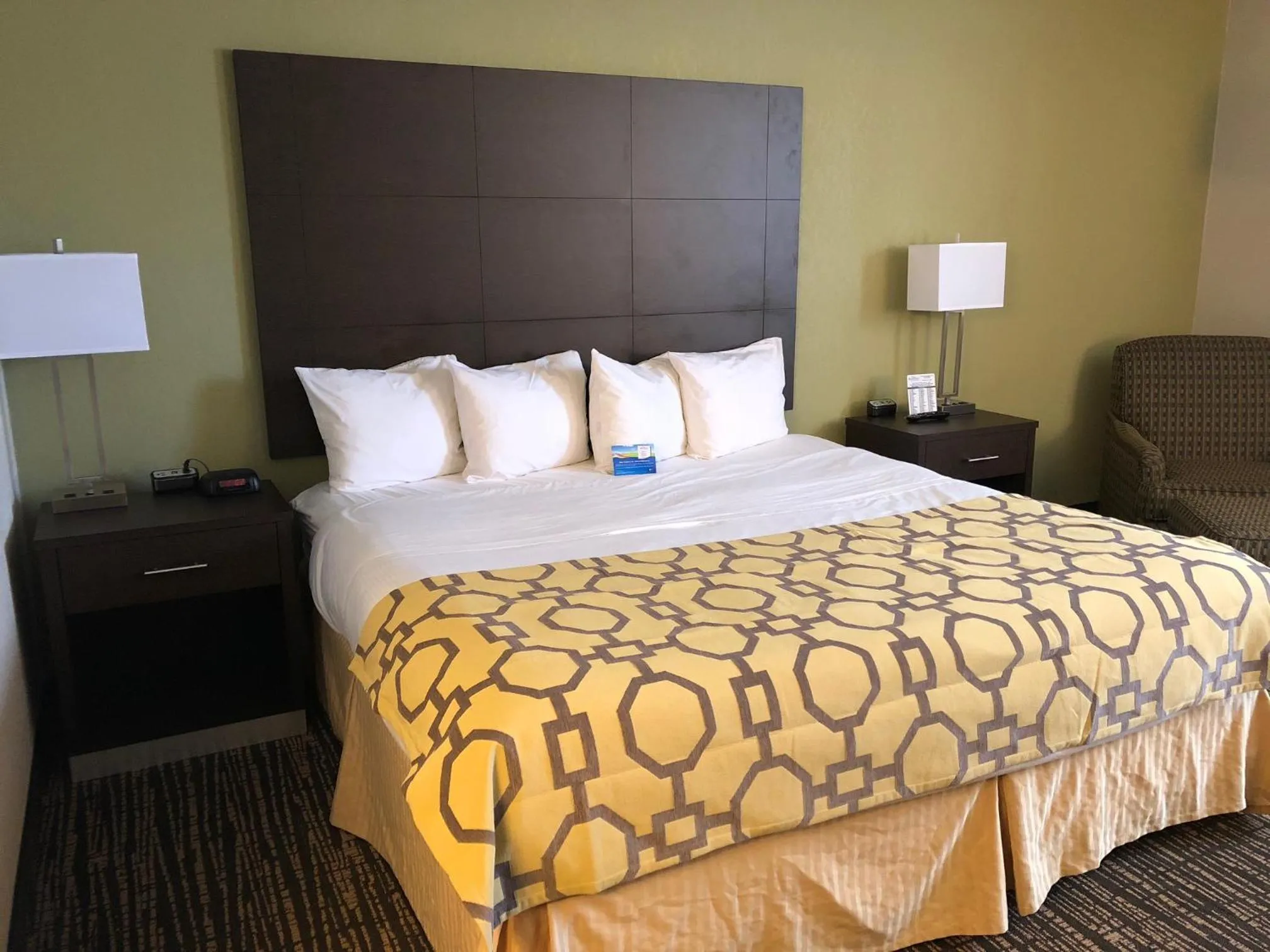 Bedroom, Bed in Baymont by Wyndham Washington