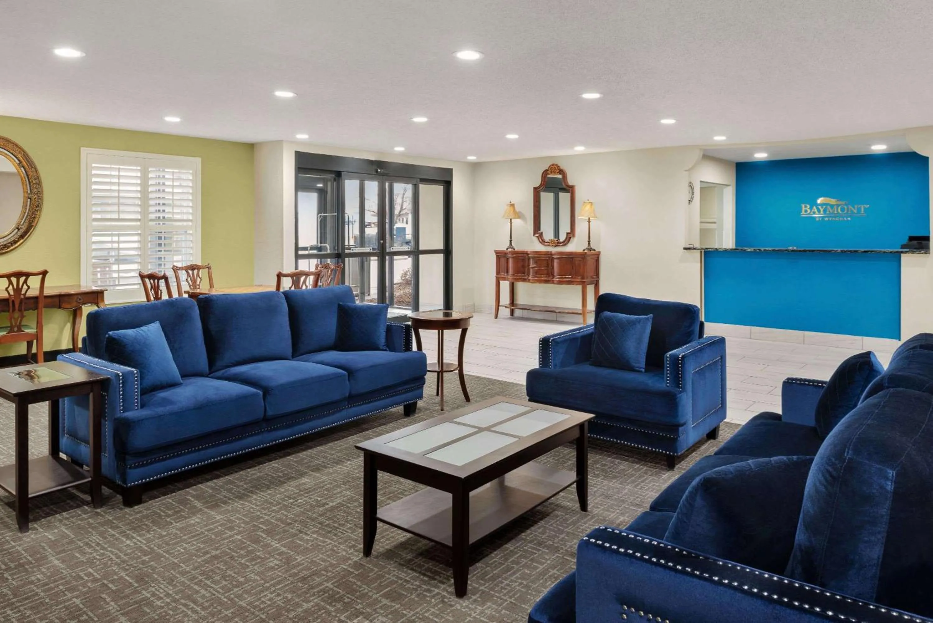 Lobby or reception in Baymont by Wyndham Washington