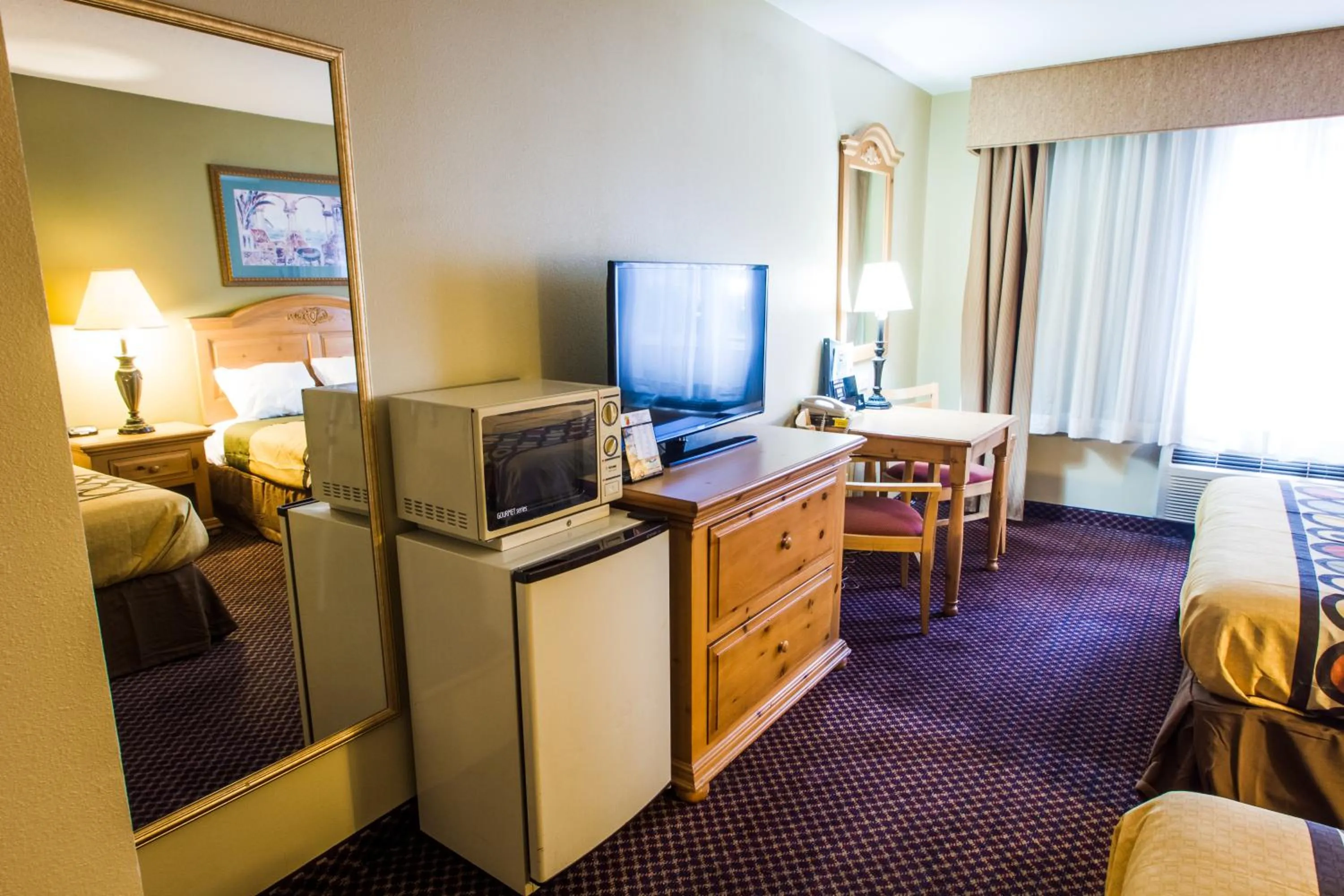 Bed in Super 8 by Wyndham Marana/Tucson Area