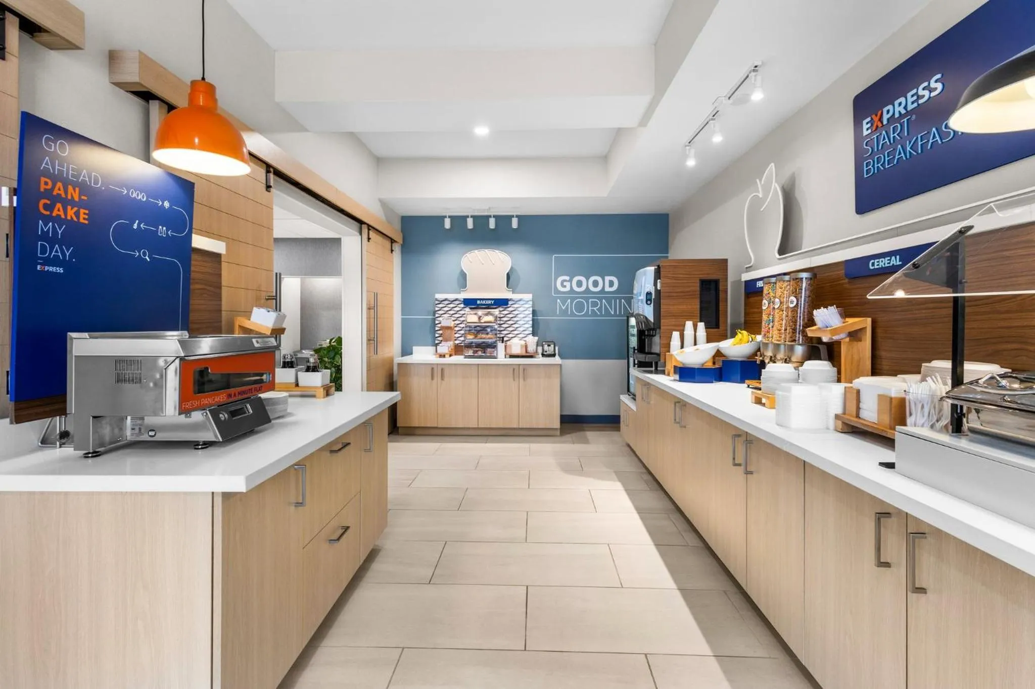 Breakfast in Holiday Inn Express Hotel & Suites Van Wert by IHG