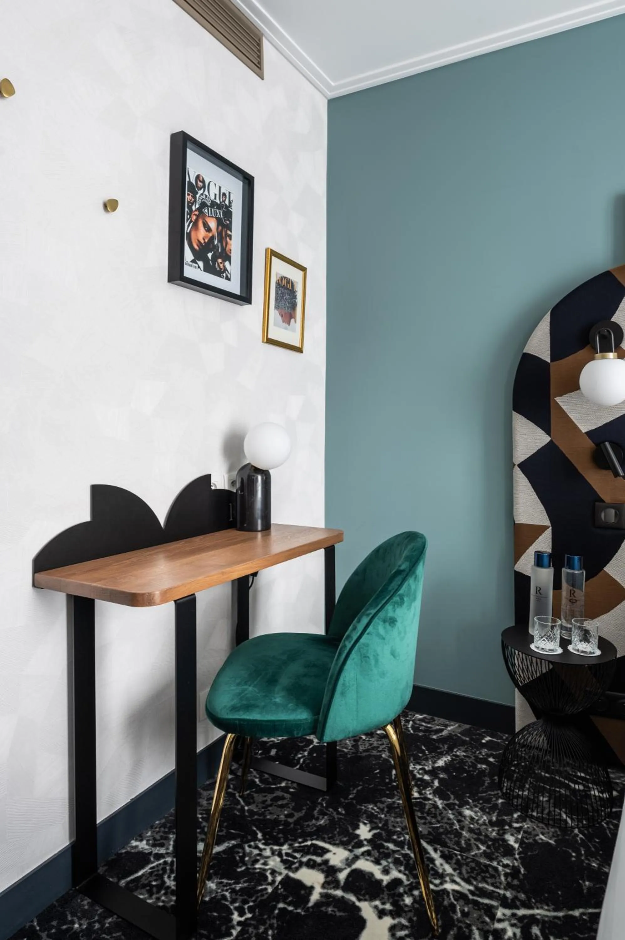 Seating area in Royal Saint Germain