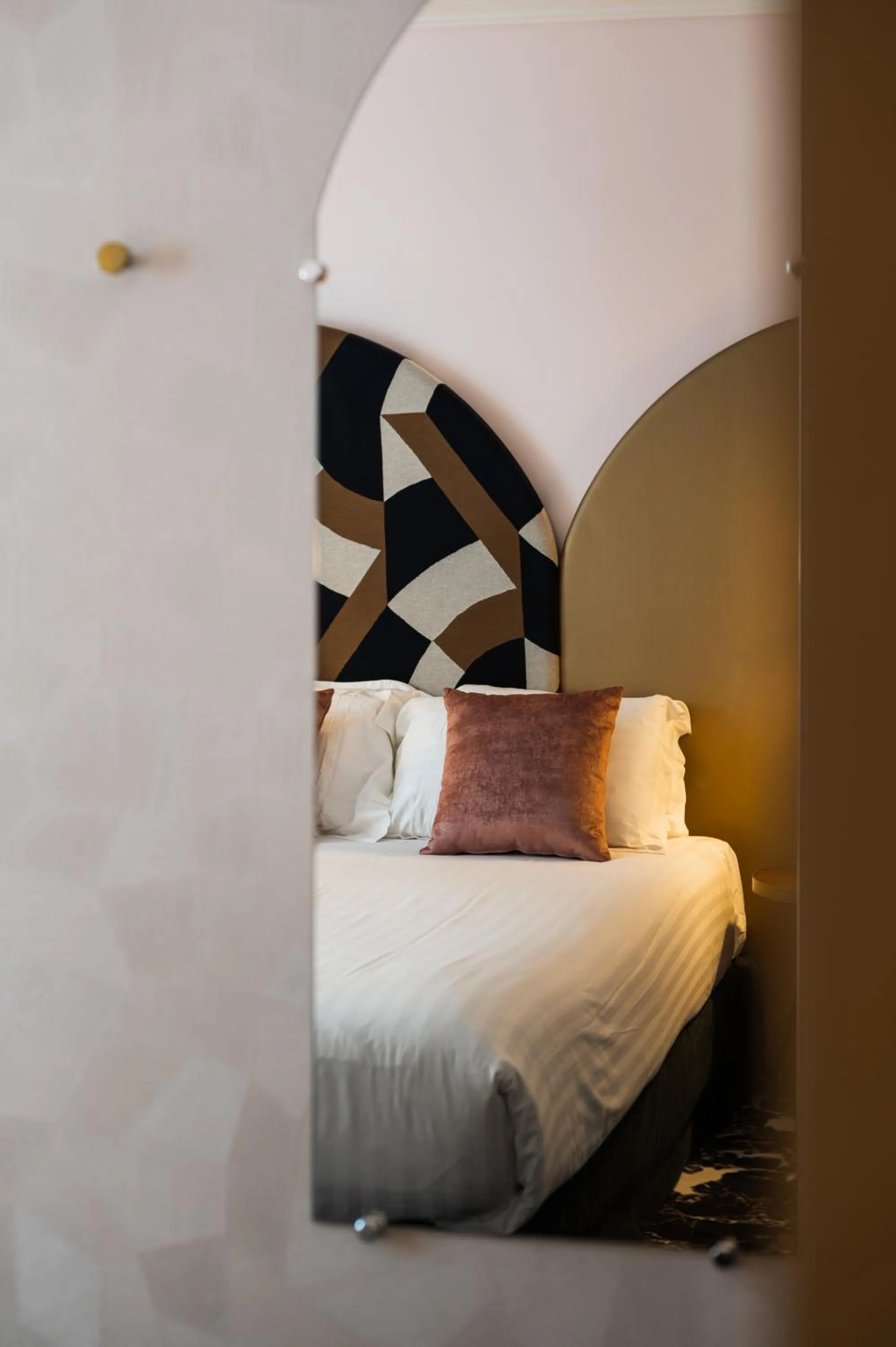 Bed in Royal Saint Germain