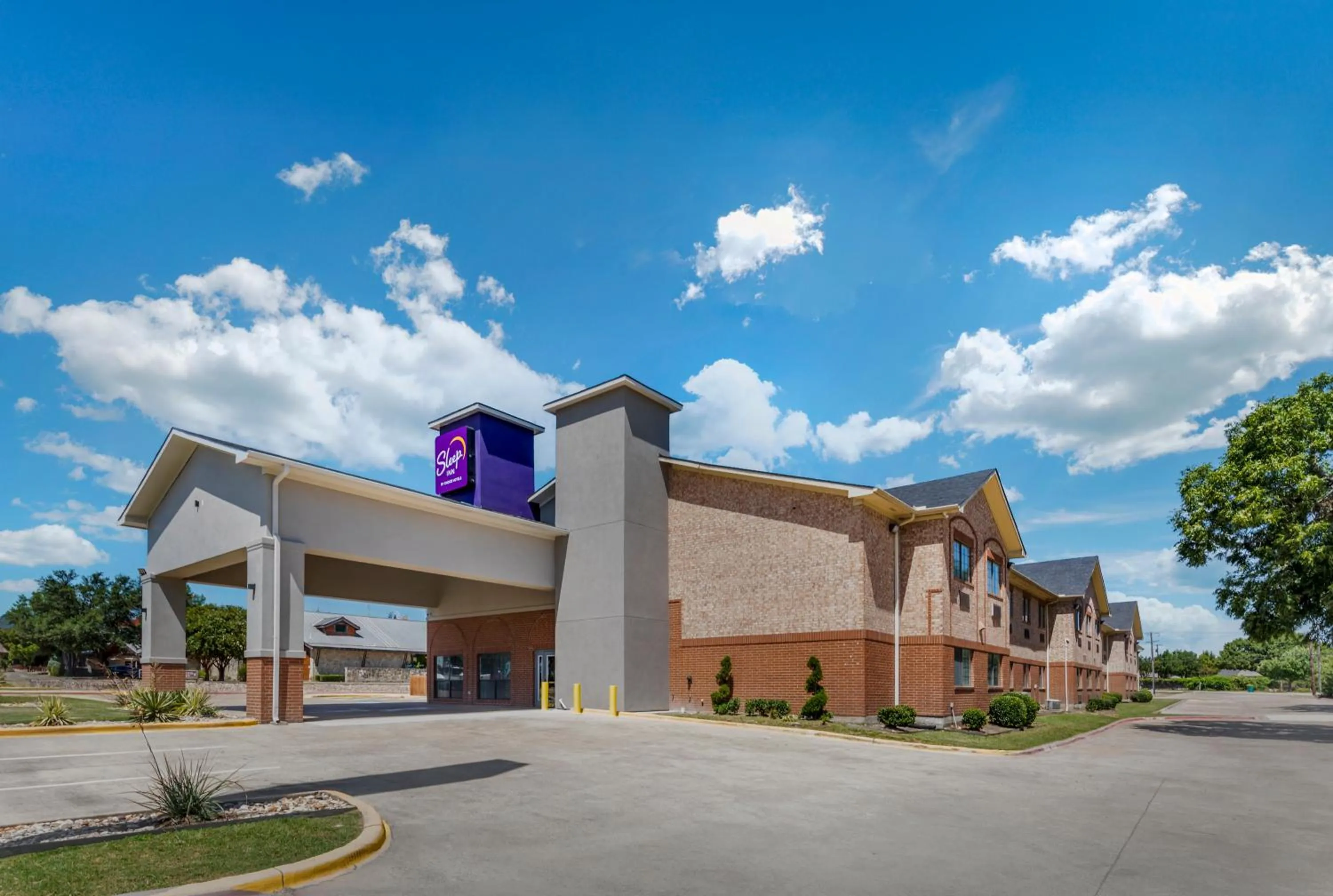 Property building in Sleep Inn