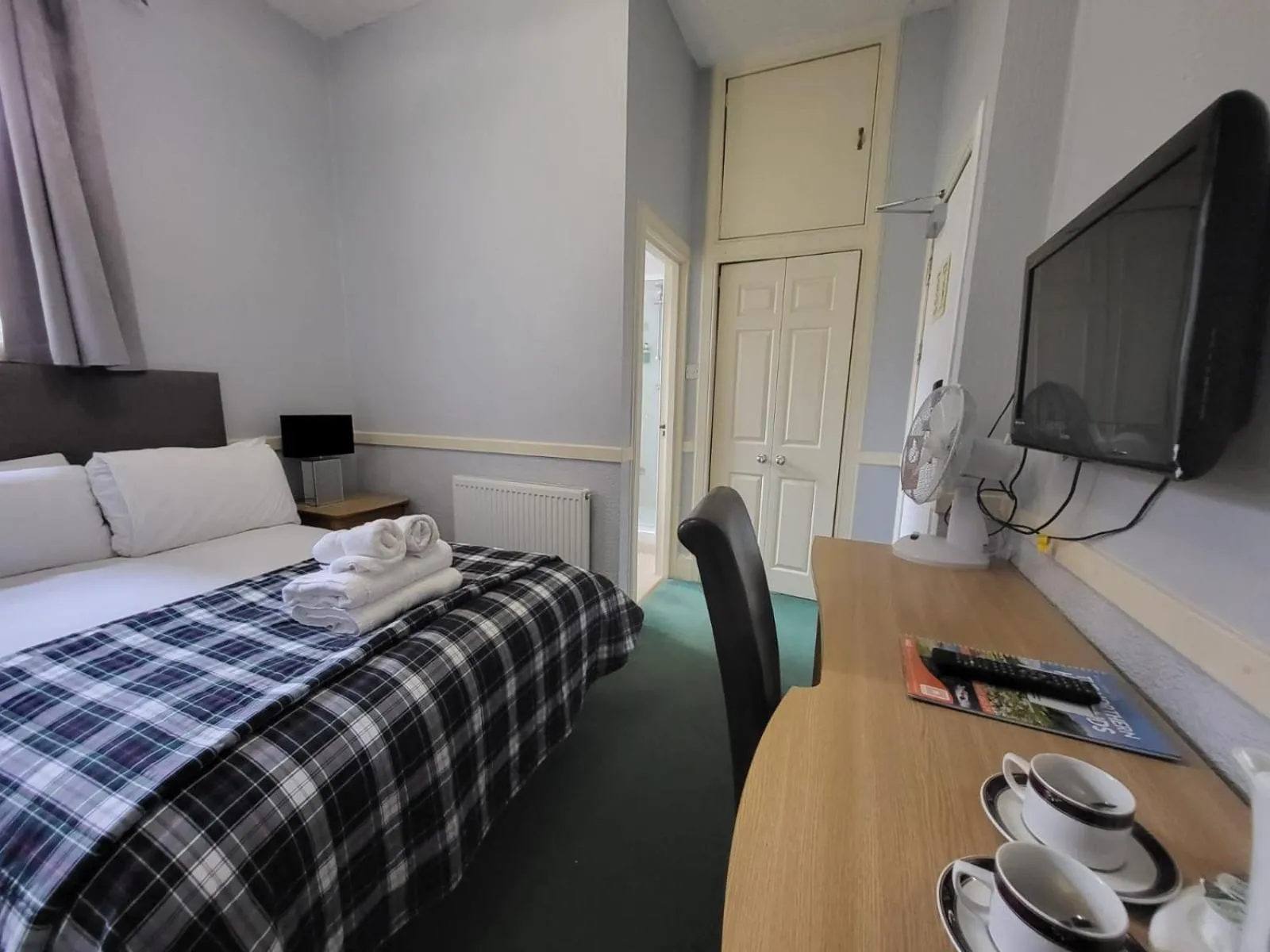 Bed in The National Hotel