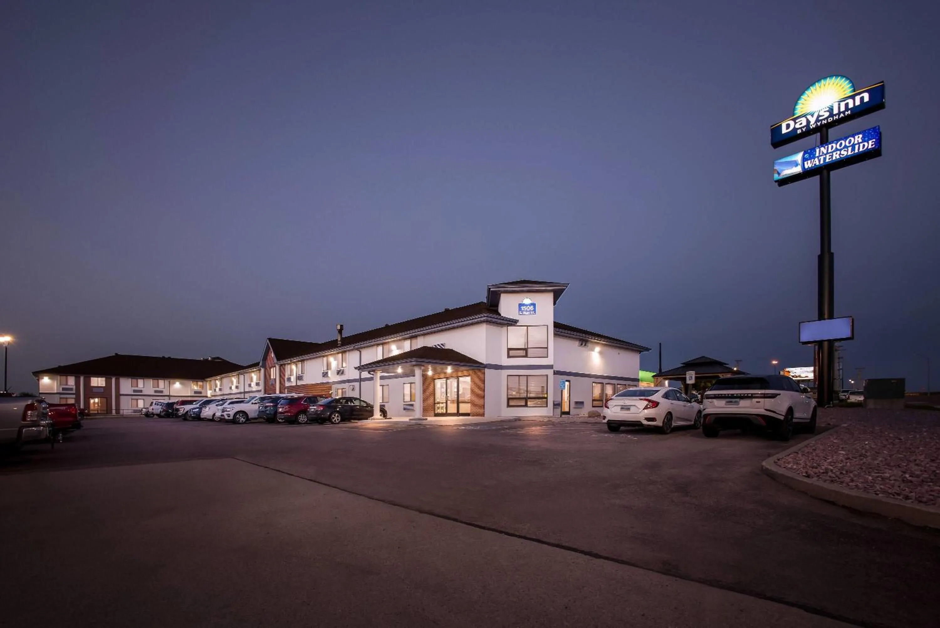 Property building in Days Inn by Wyndham Mitchell SD