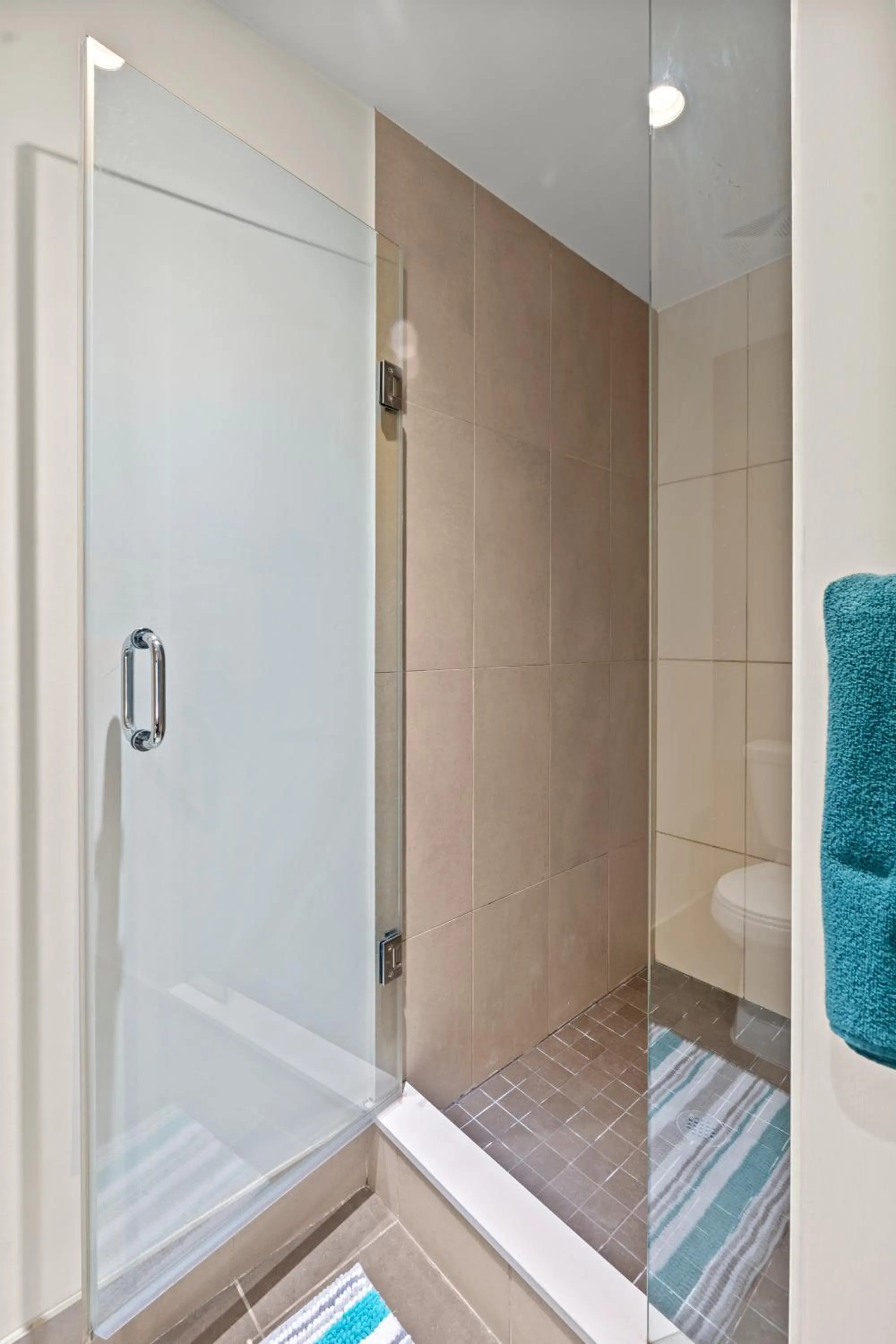 Shower in GLOBALSTAY Modern Apartments in North York Skyscraper