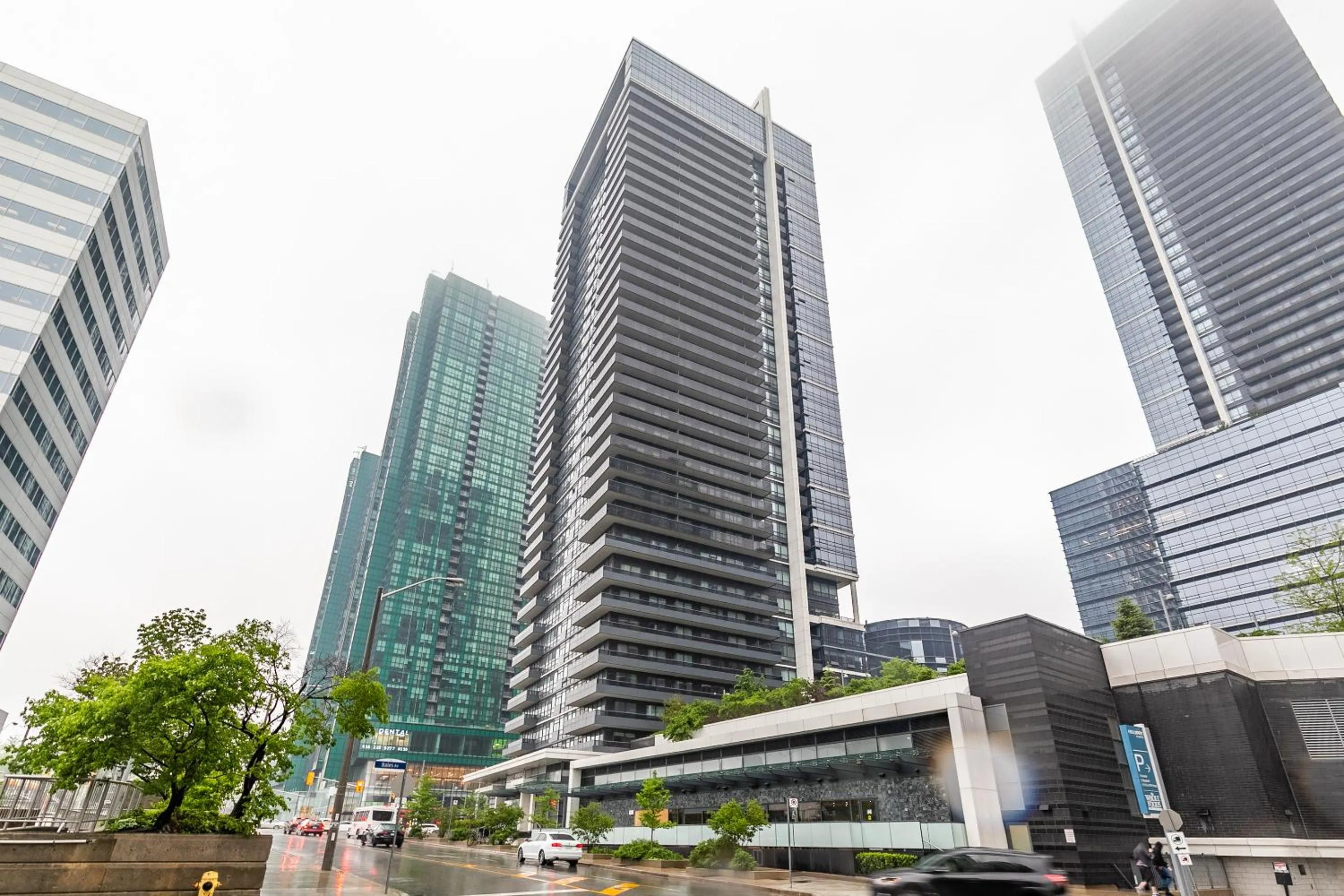 Property building in GLOBALSTAY Modern Apartments in North York Skyscraper