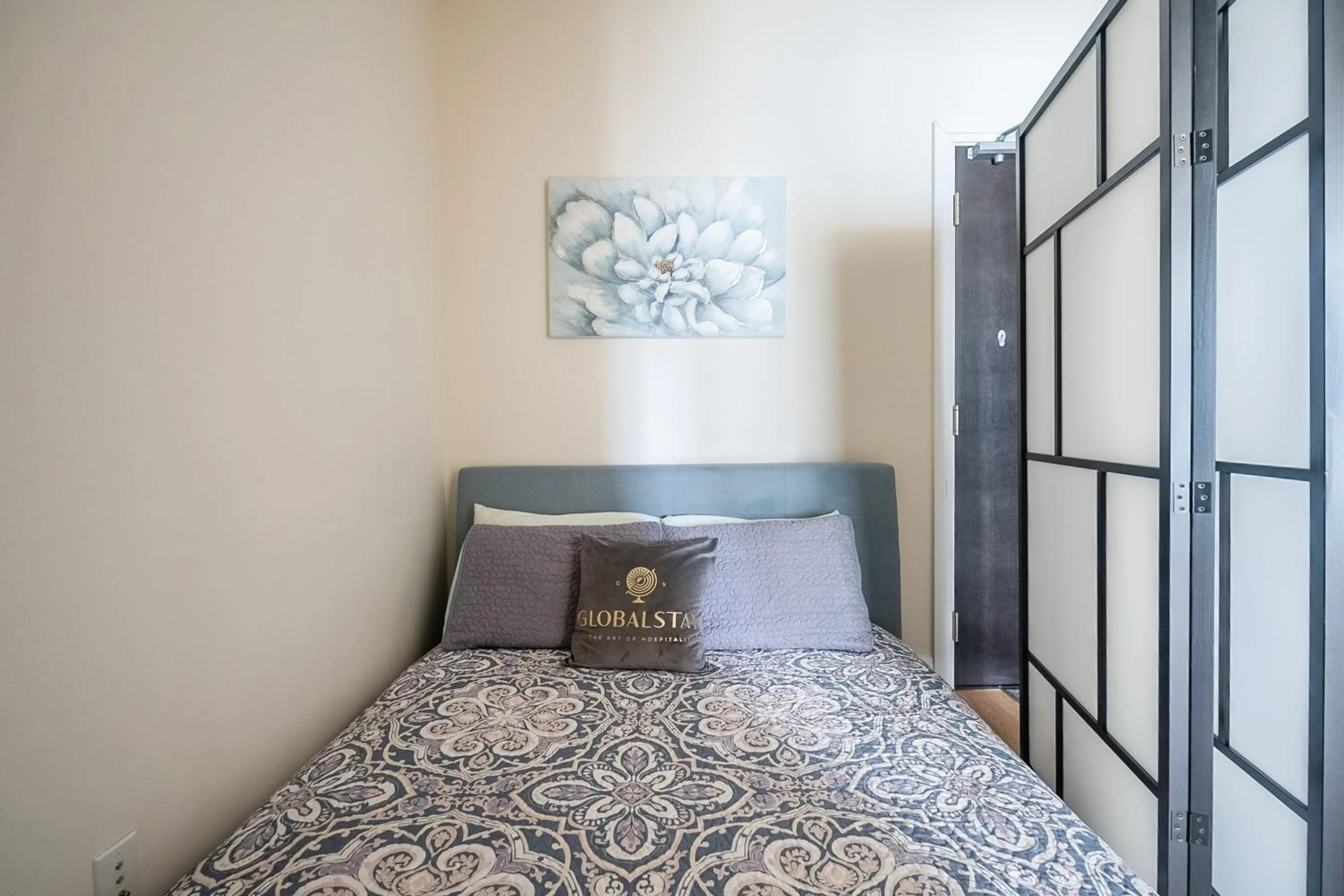 Bed in GLOBALSTAY Modern Apartments in North York Skyscraper