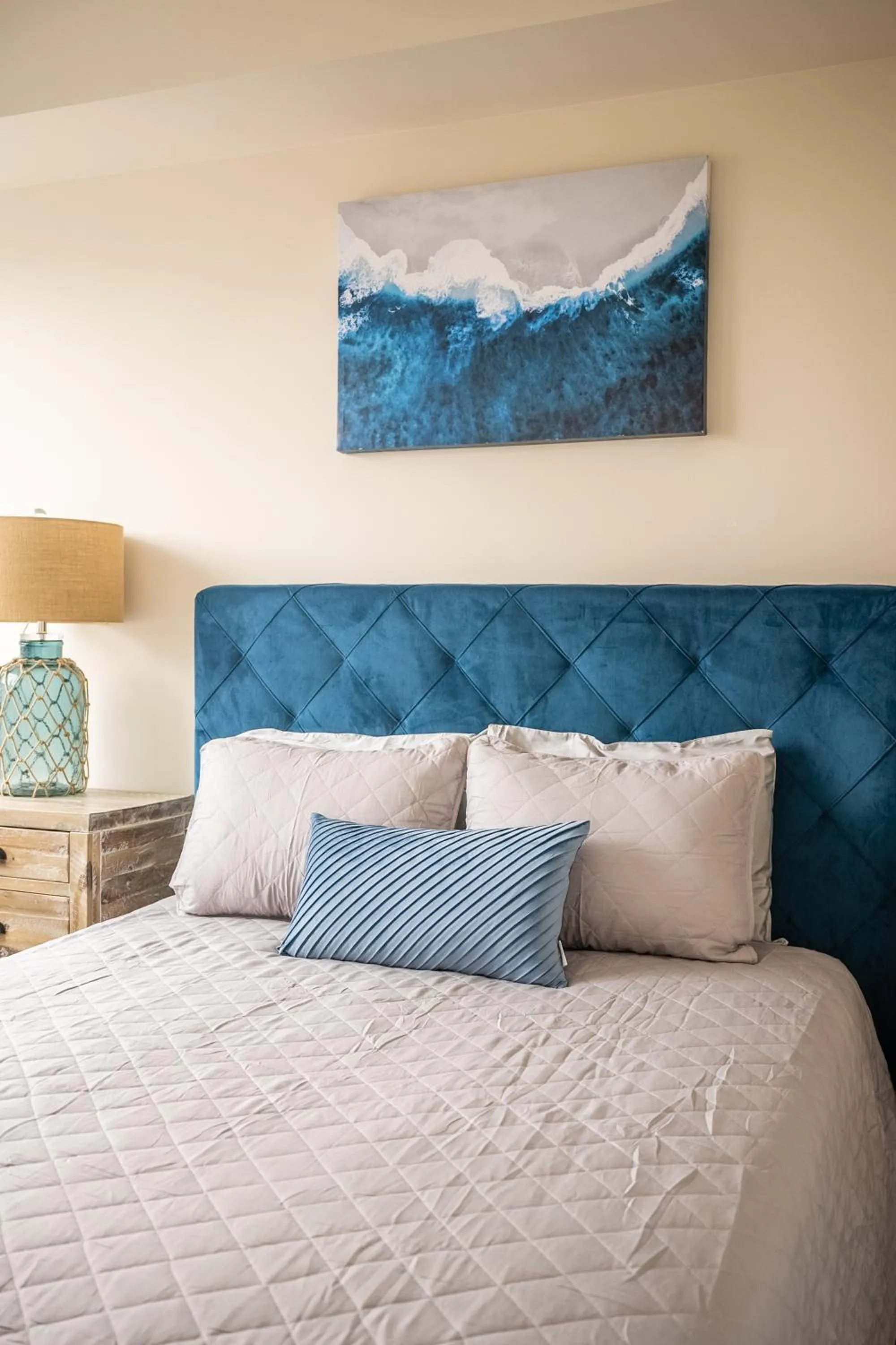 Bed in GLOBALSTAY Modern Apartments in North York Skyscraper