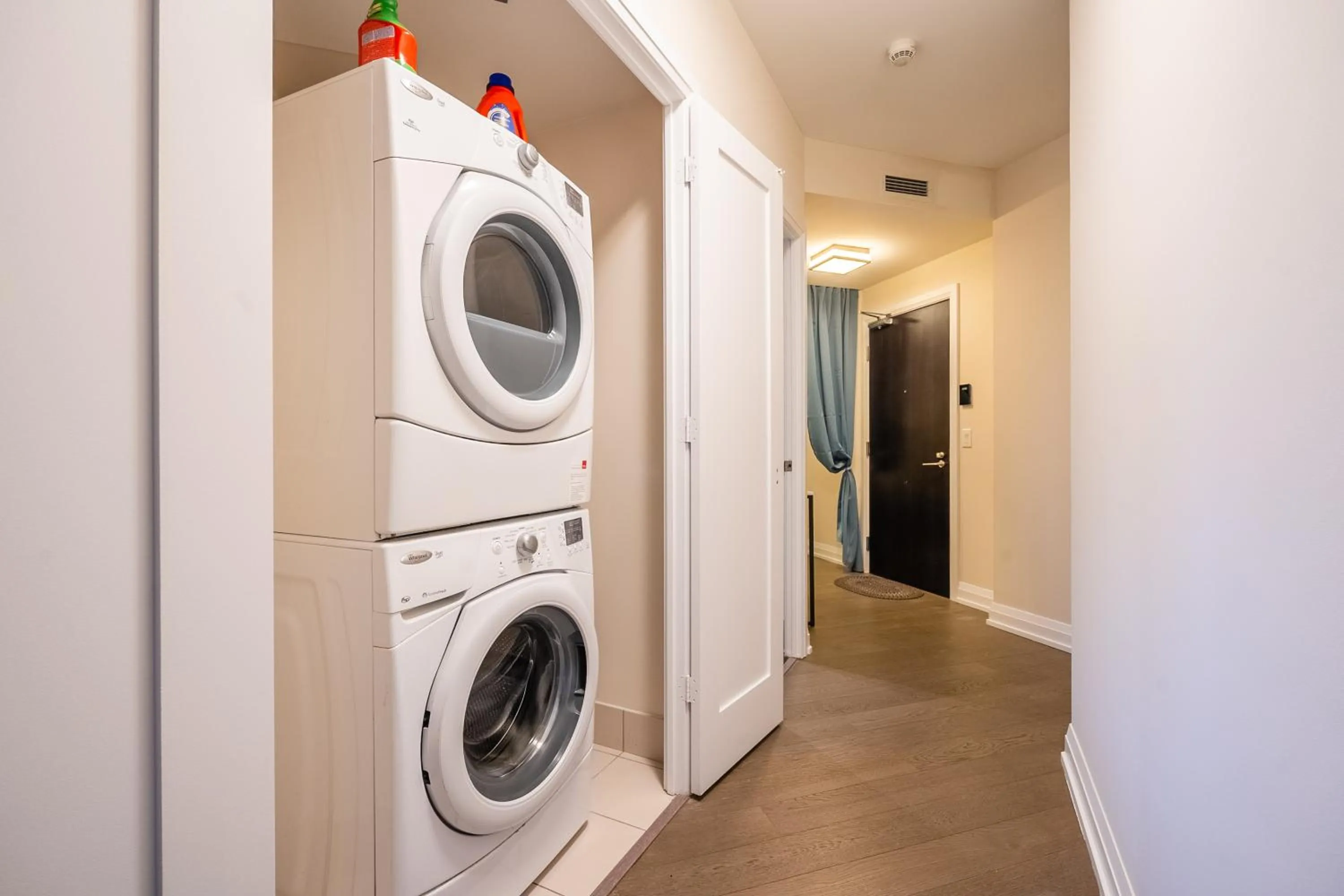 laundry in GLOBALSTAY Modern Apartments in North York Skyscraper