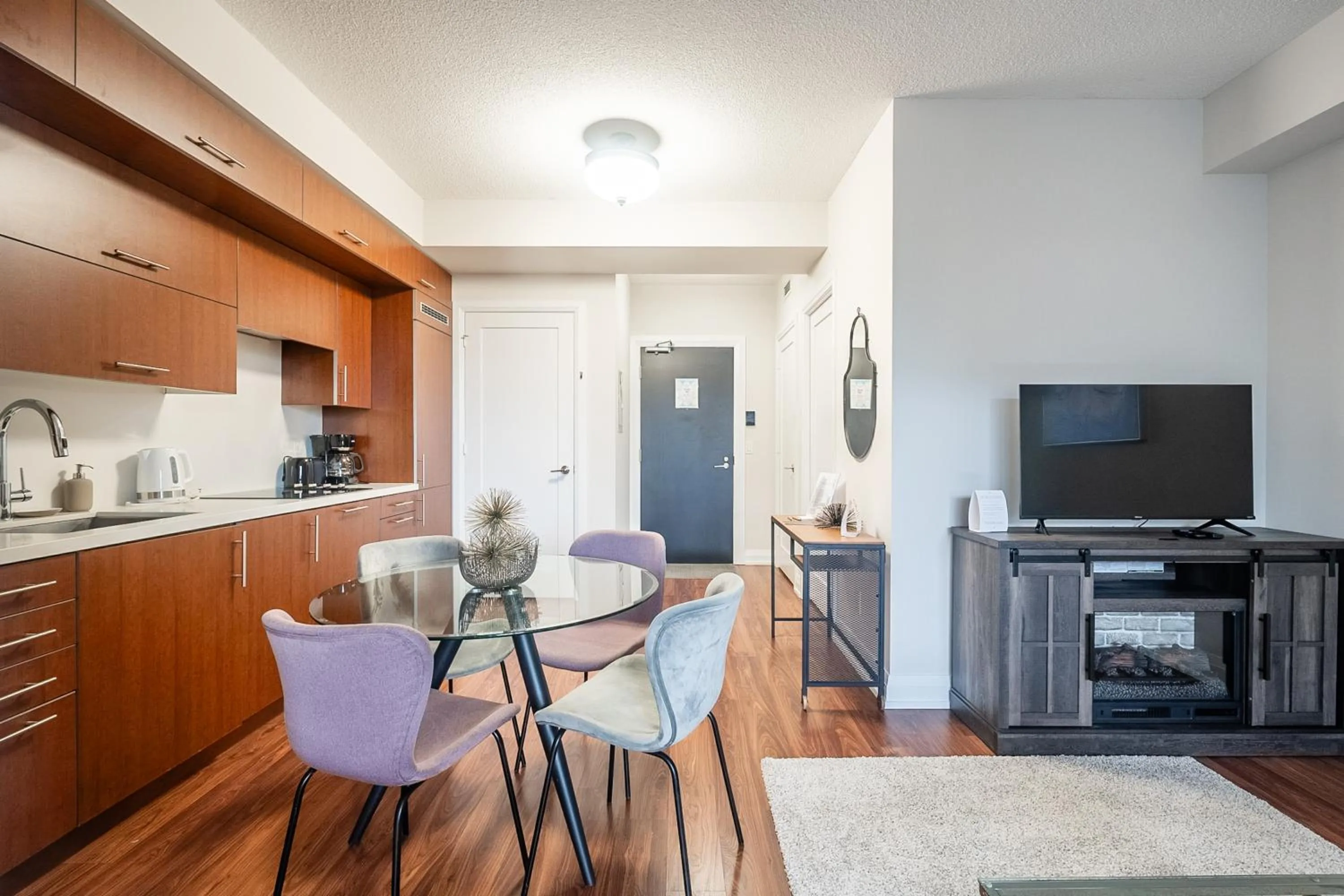 Kitchen or kitchenette in GLOBALSTAY Modern Apartments in North York Skyscraper