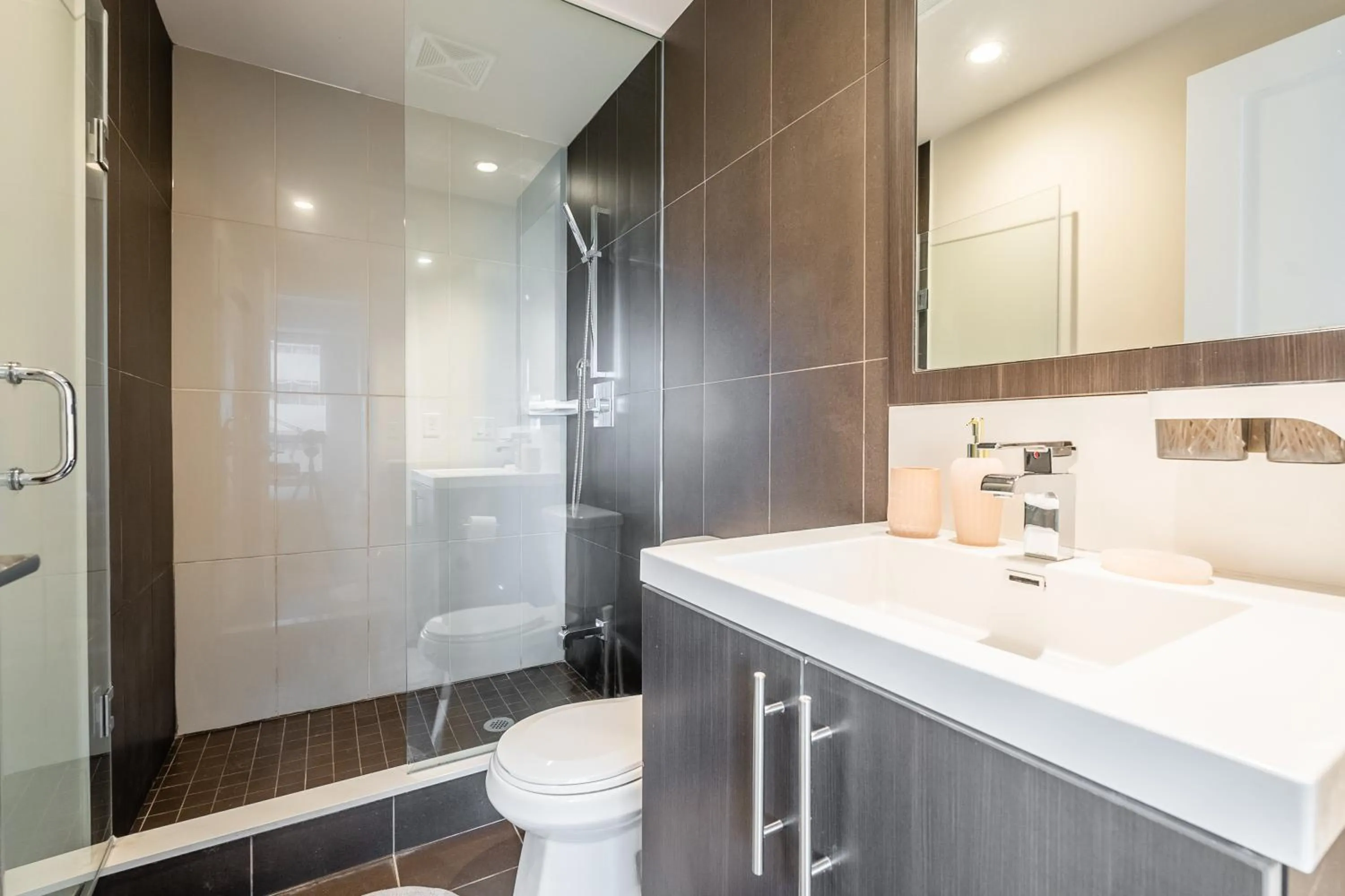 Bathroom in GLOBALSTAY Modern Apartments in North York Skyscraper