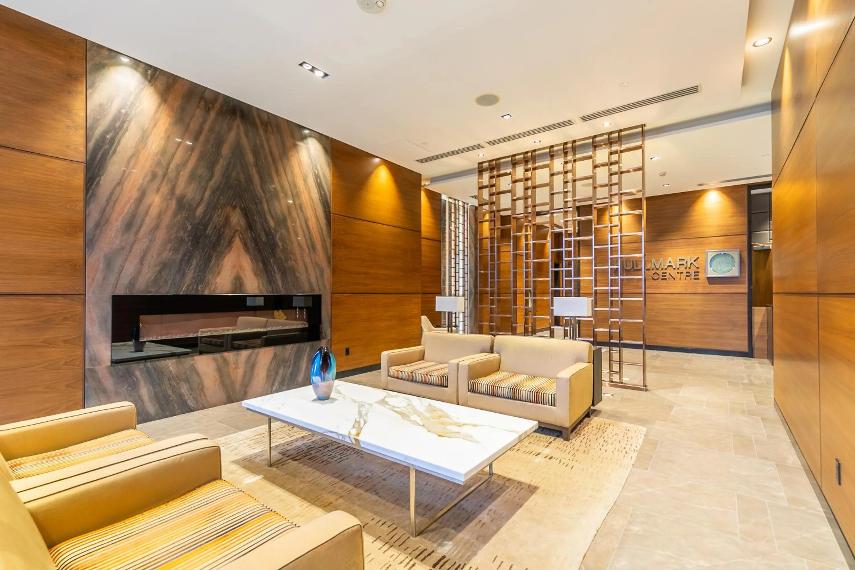 Property building in GLOBALSTAY Modern Apartments in North York Skyscraper