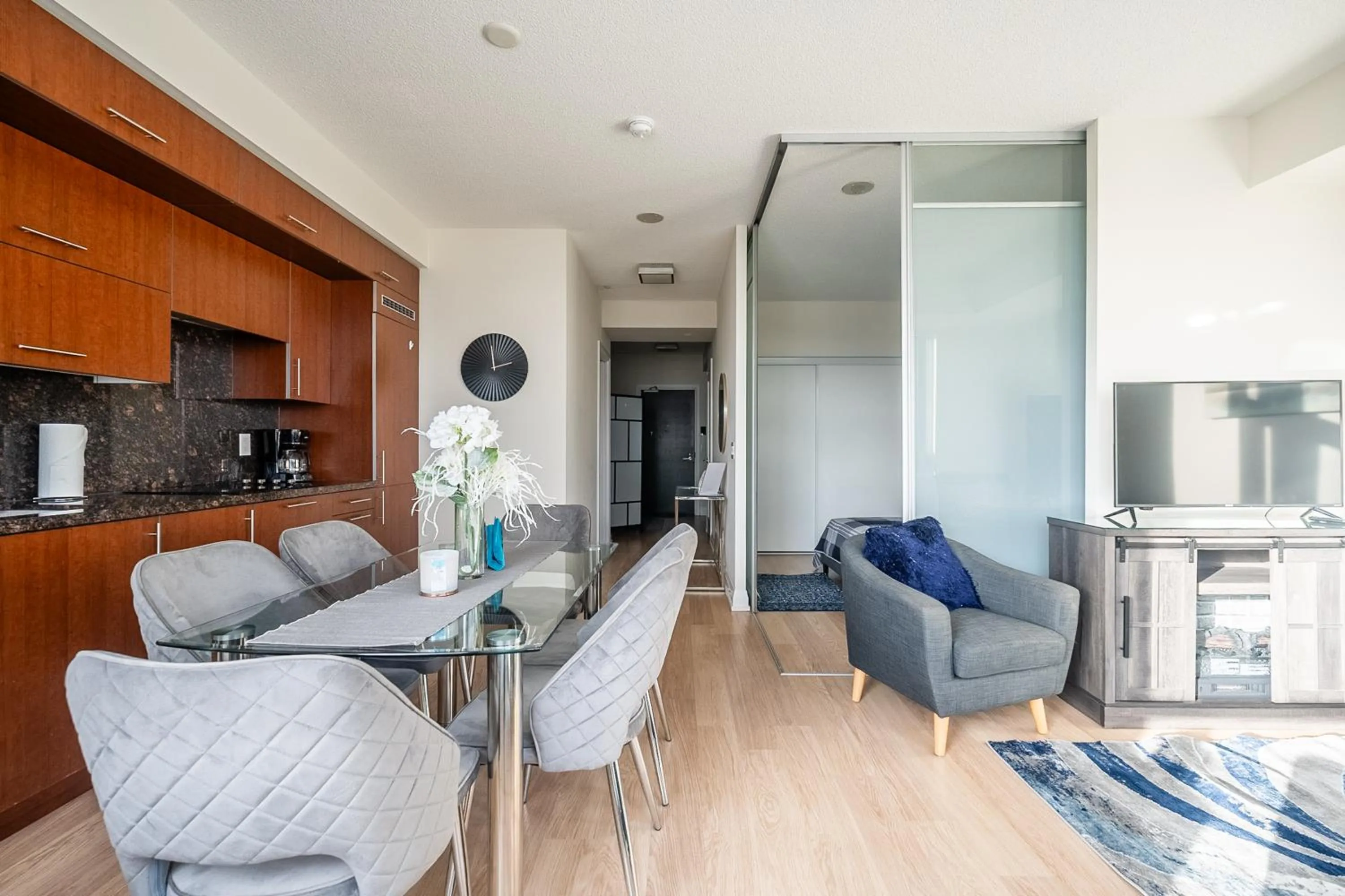 Living room in GLOBALSTAY Modern Apartments in North York Skyscraper
