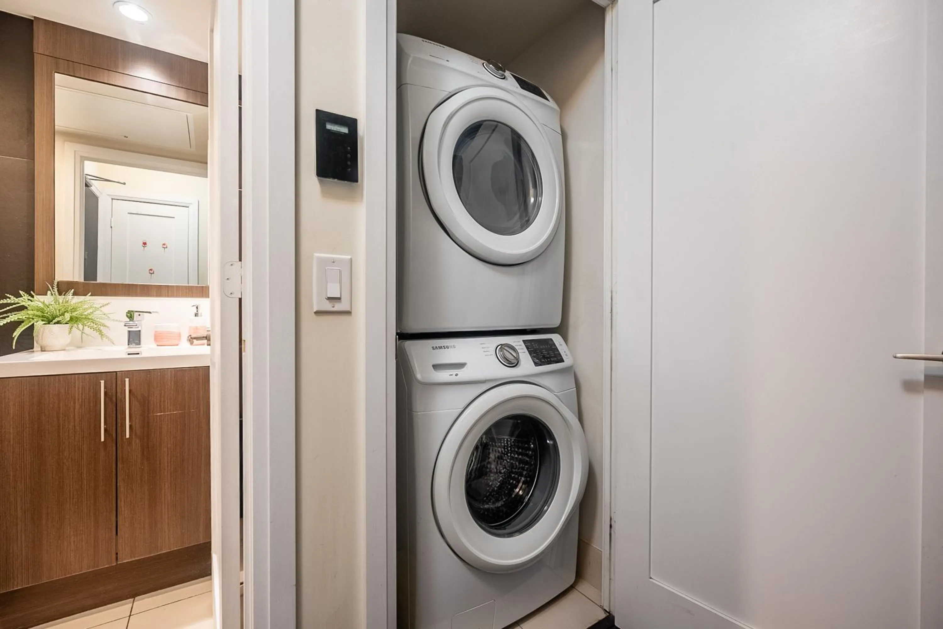 Kitchen or kitchenette in GLOBALSTAY Modern Apartments in North York Skyscraper