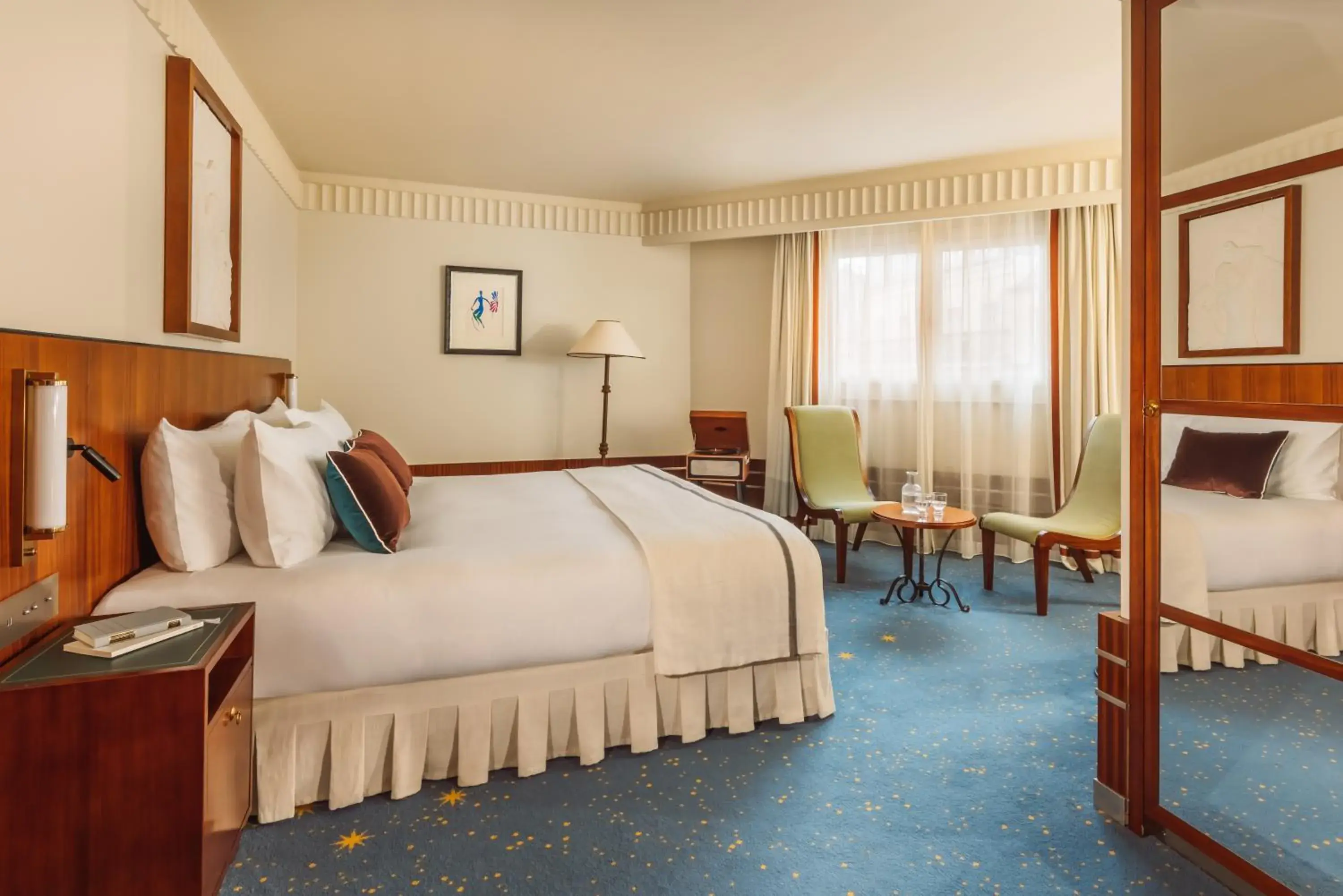 Junior Suite in Hôtel Des Grands Voyageurs Junior Suite in Hôtel Des Grands Voyageurs