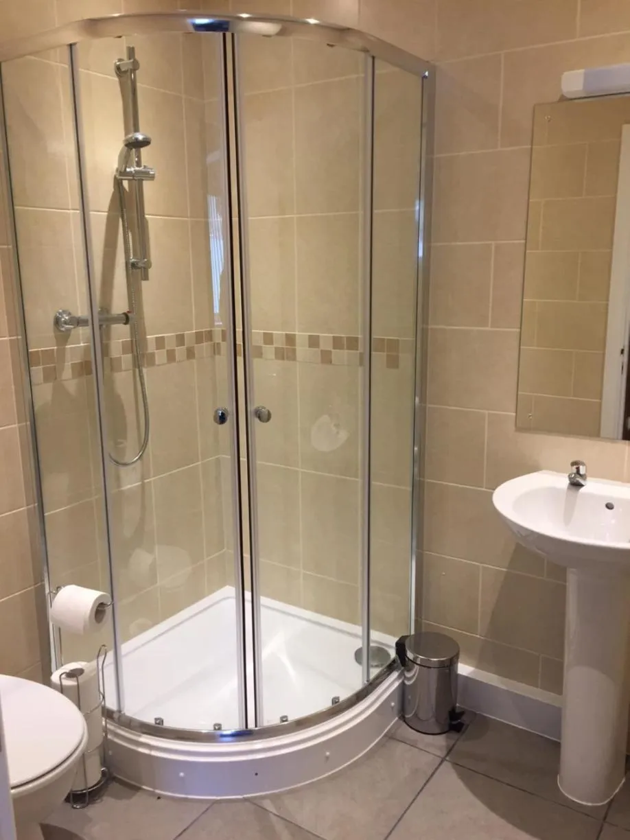 Breakfast in Neuadd Henllan Lodge