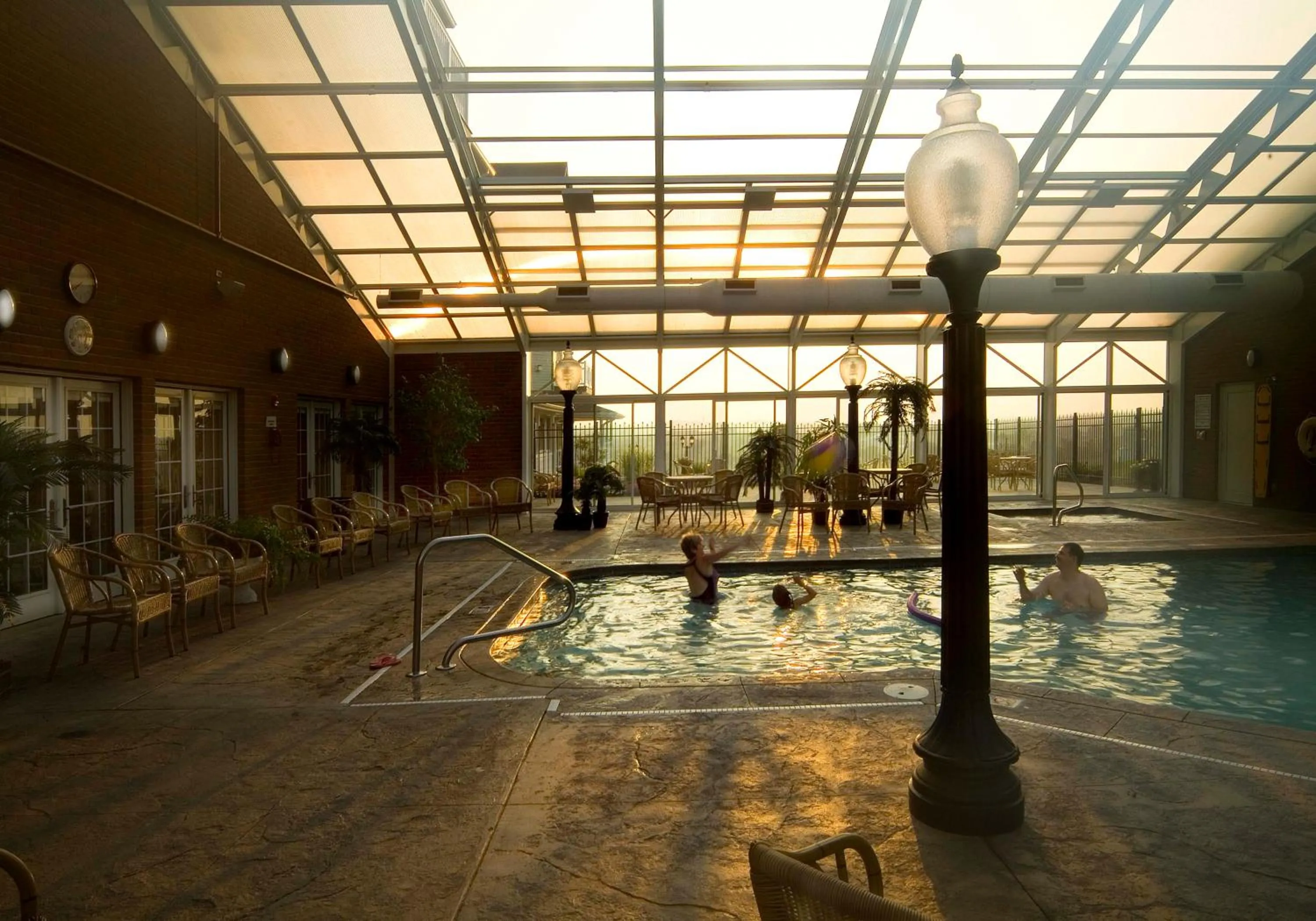 Swimming pool in Carlisle Inn