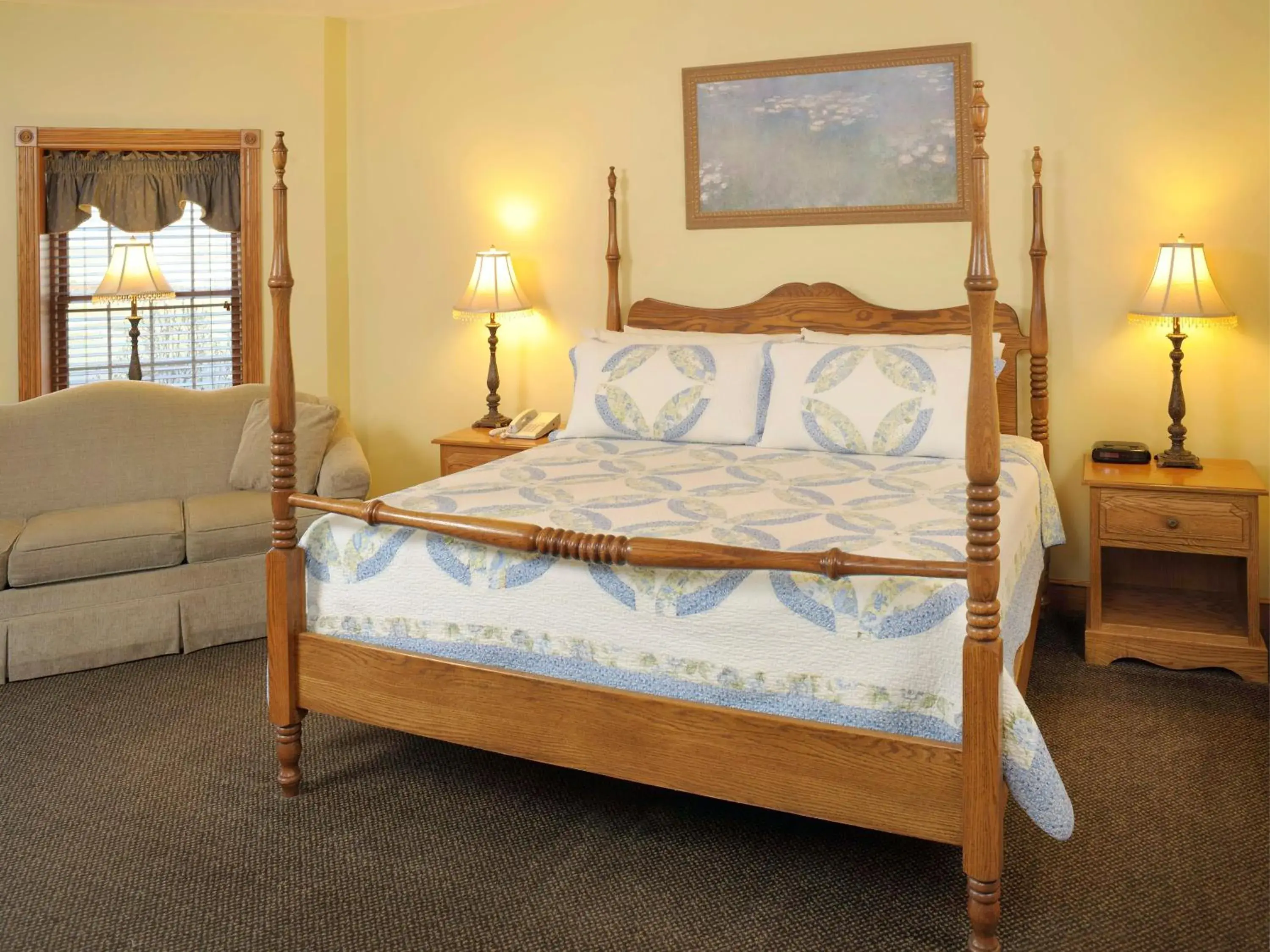 King Double Room - single occupancy in Carlisle Inn King Double Room - single occupancy in Carlisle Inn