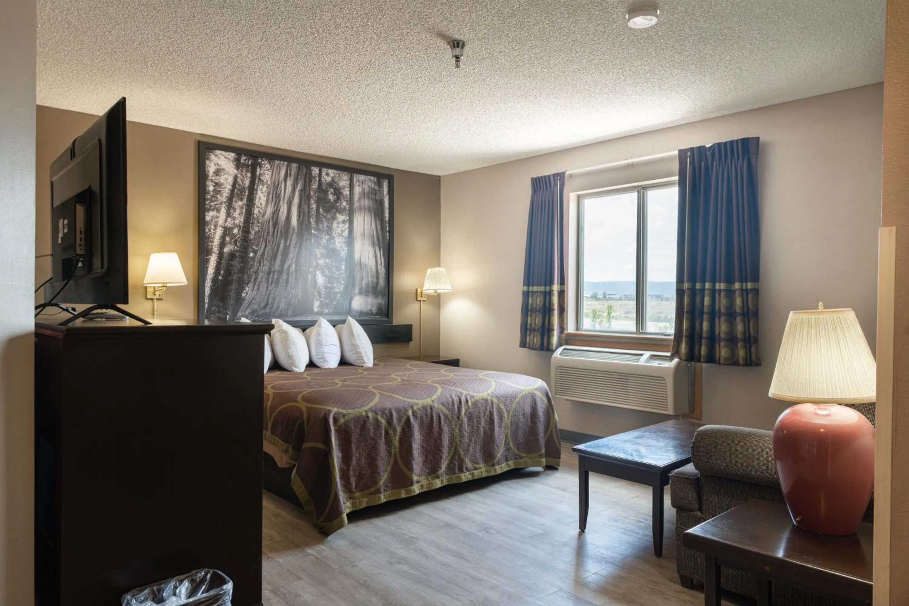 Bed in Super 8 by Wyndham Grants