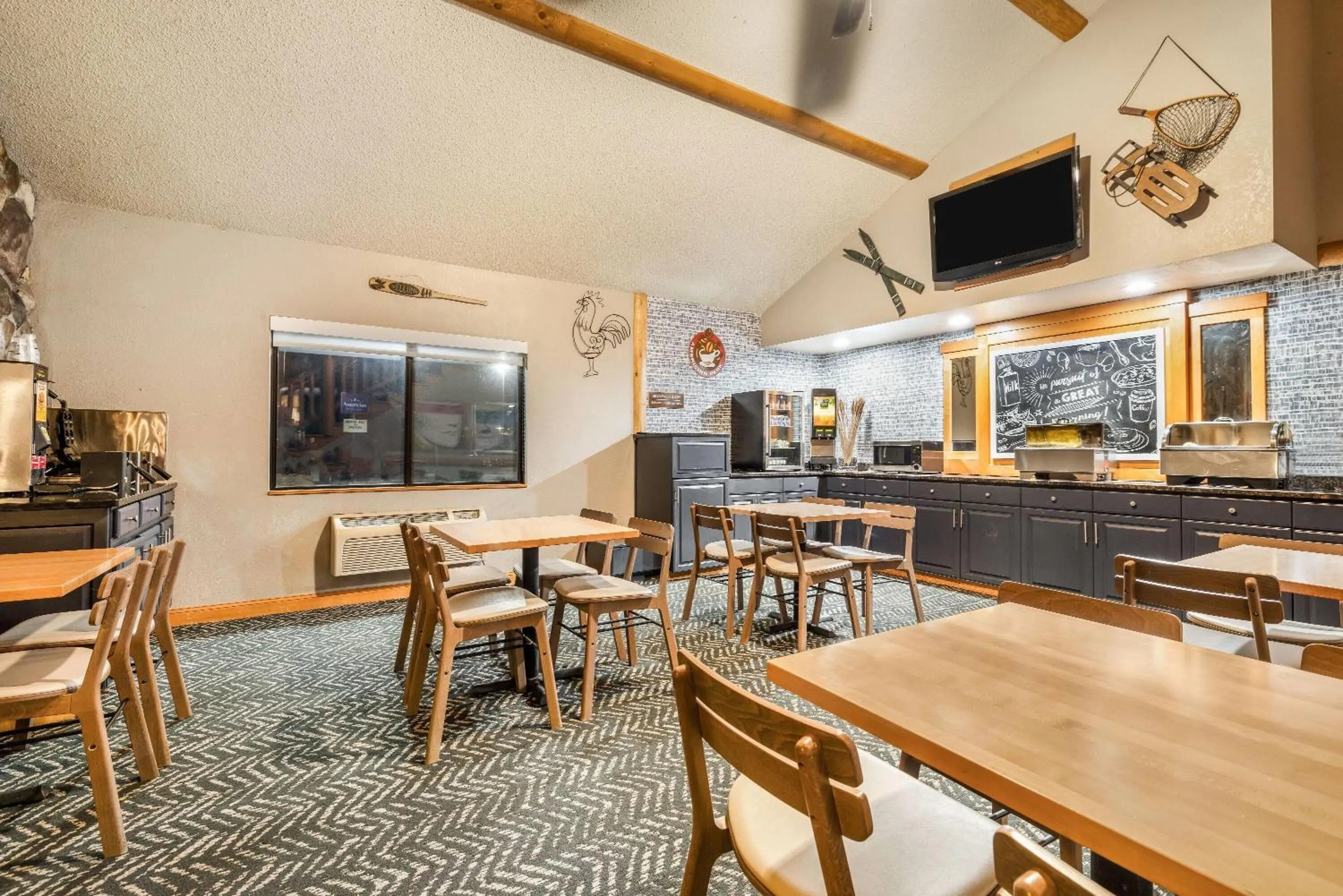 Restaurant/places to eat in AmericInn by Wyndham Chamberlain Conference Center