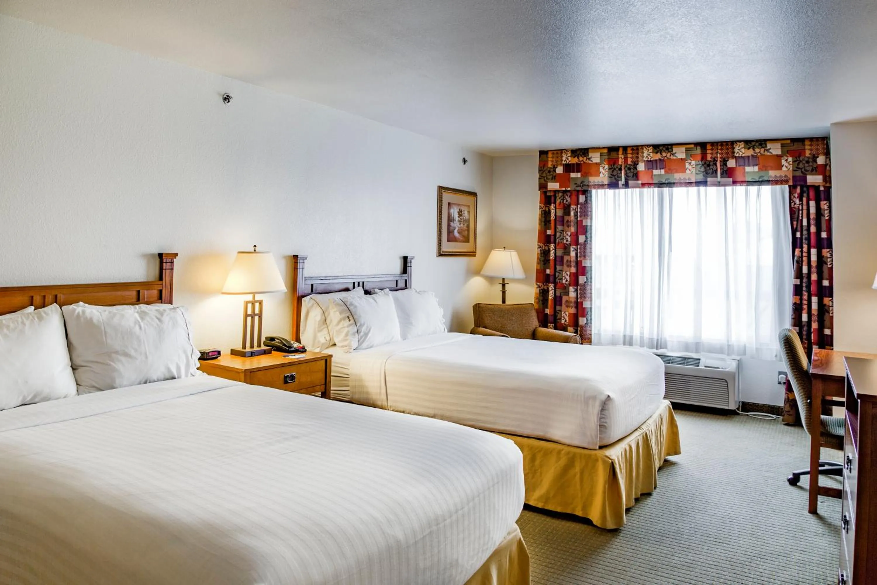 Photo of the whole room in Holiday Inn Express & Suites Jacksonville by IHG