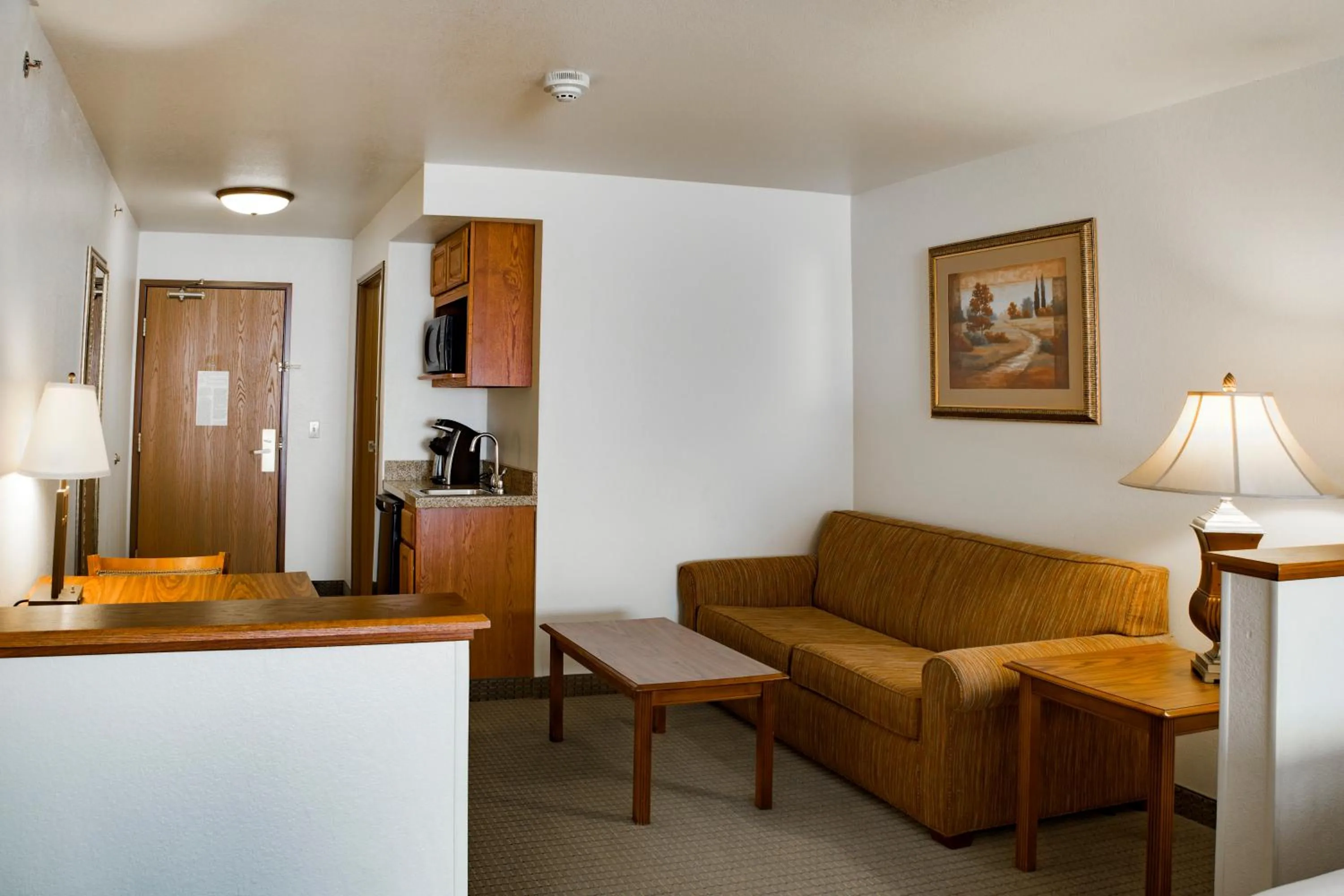 Photo of the whole room in Holiday Inn Express & Suites Jacksonville by IHG