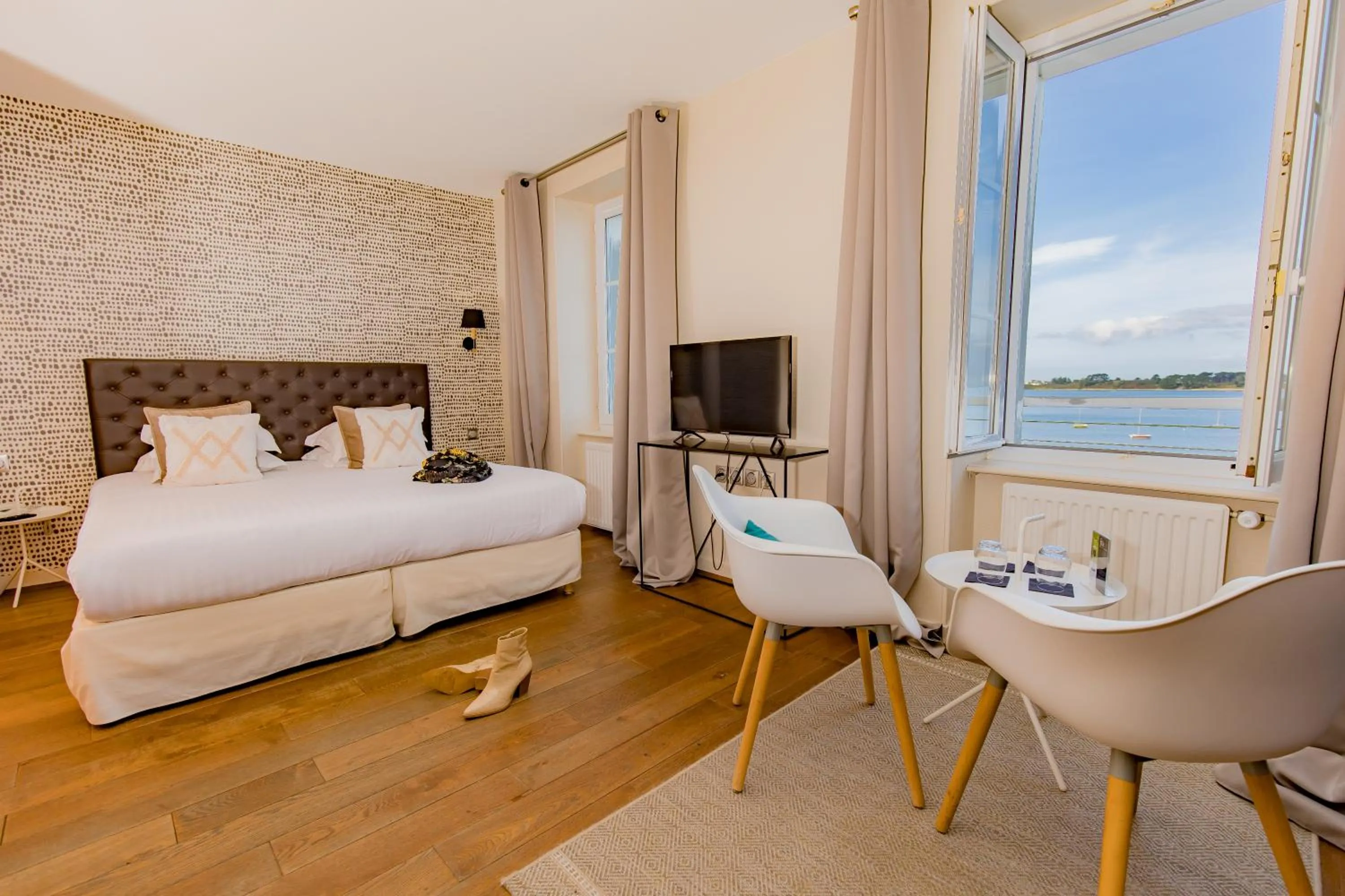 Hôtel La Baie des Anges, son SPA marin & sa piscine couverte et chauffée