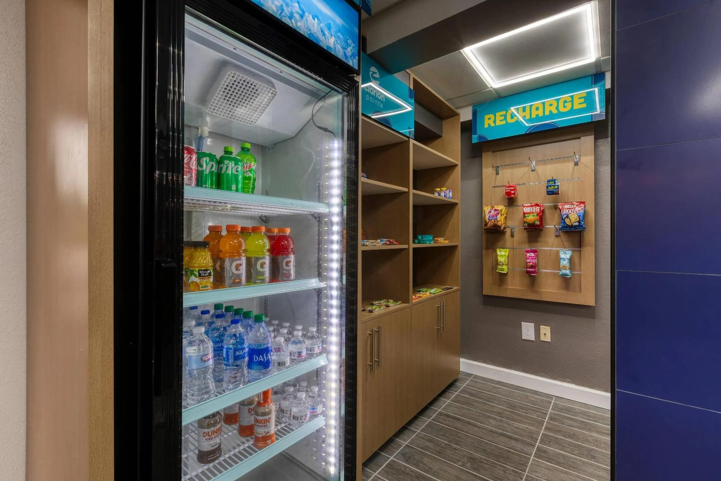 Lobby or reception in Clarion Pointe Decatur Downtown