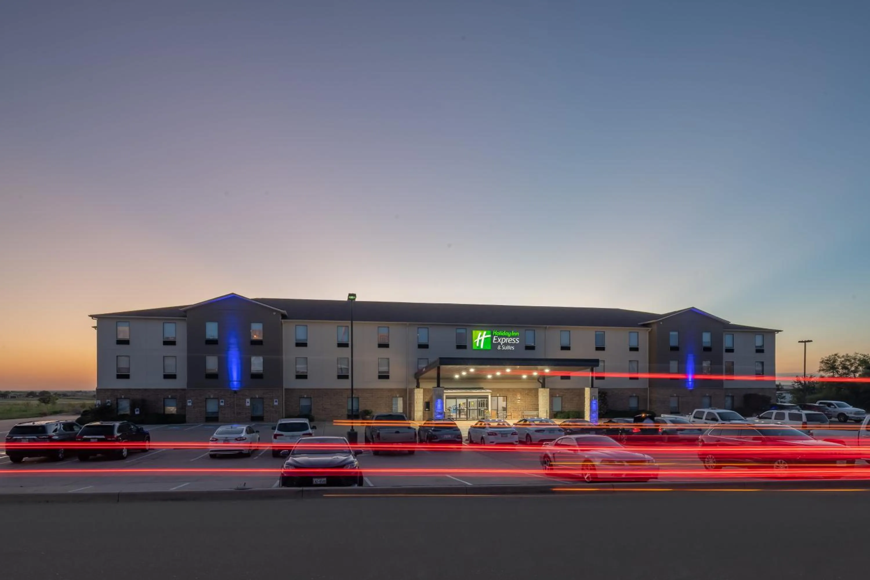 Property building in Holiday Inn Express & Suites N Waco Area - West by IHG