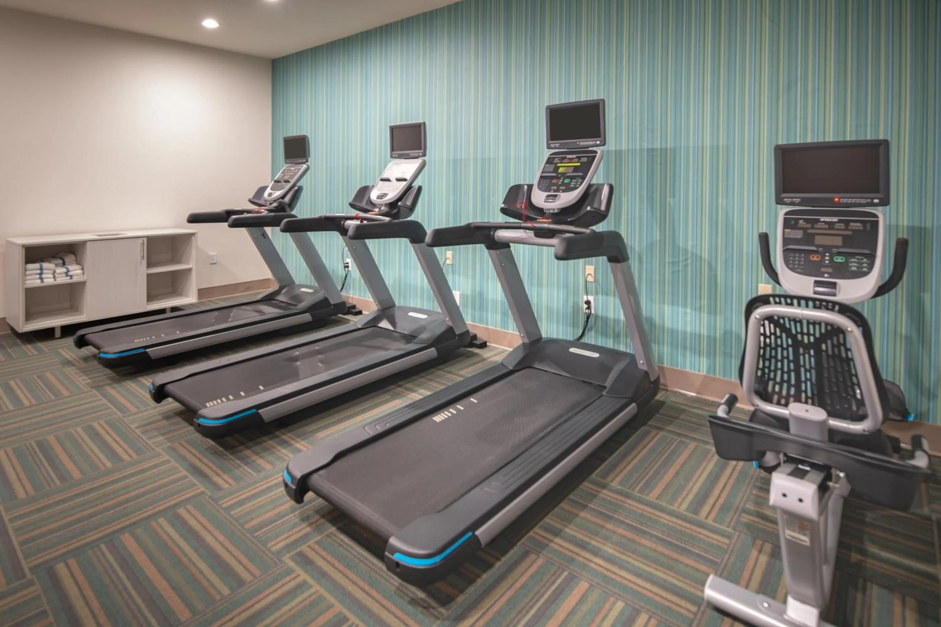 Fitness centre/facilities in Holiday Inn Express & Suites N Waco Area - West by IHG