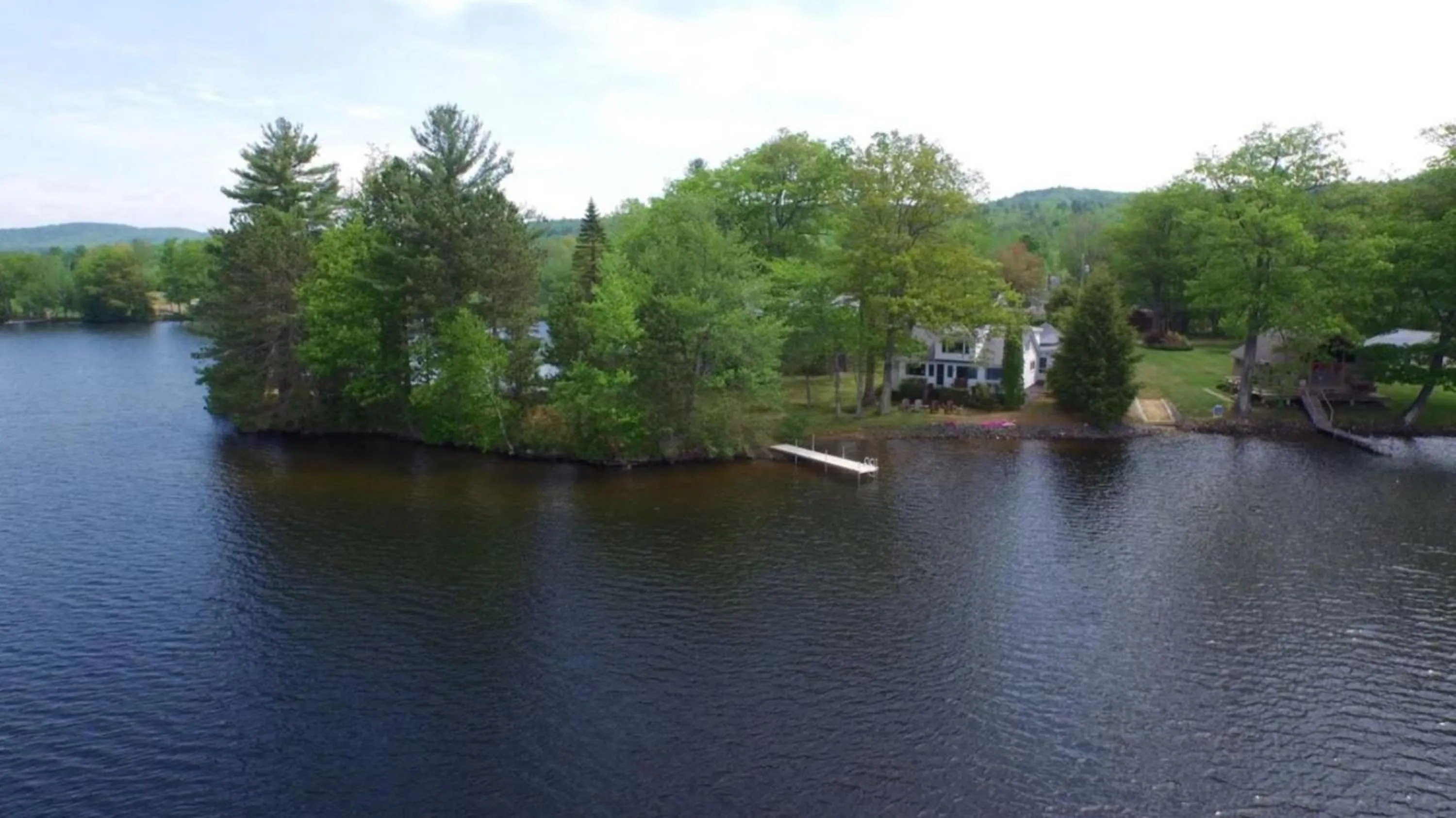 Beach in Highland Lake Inn