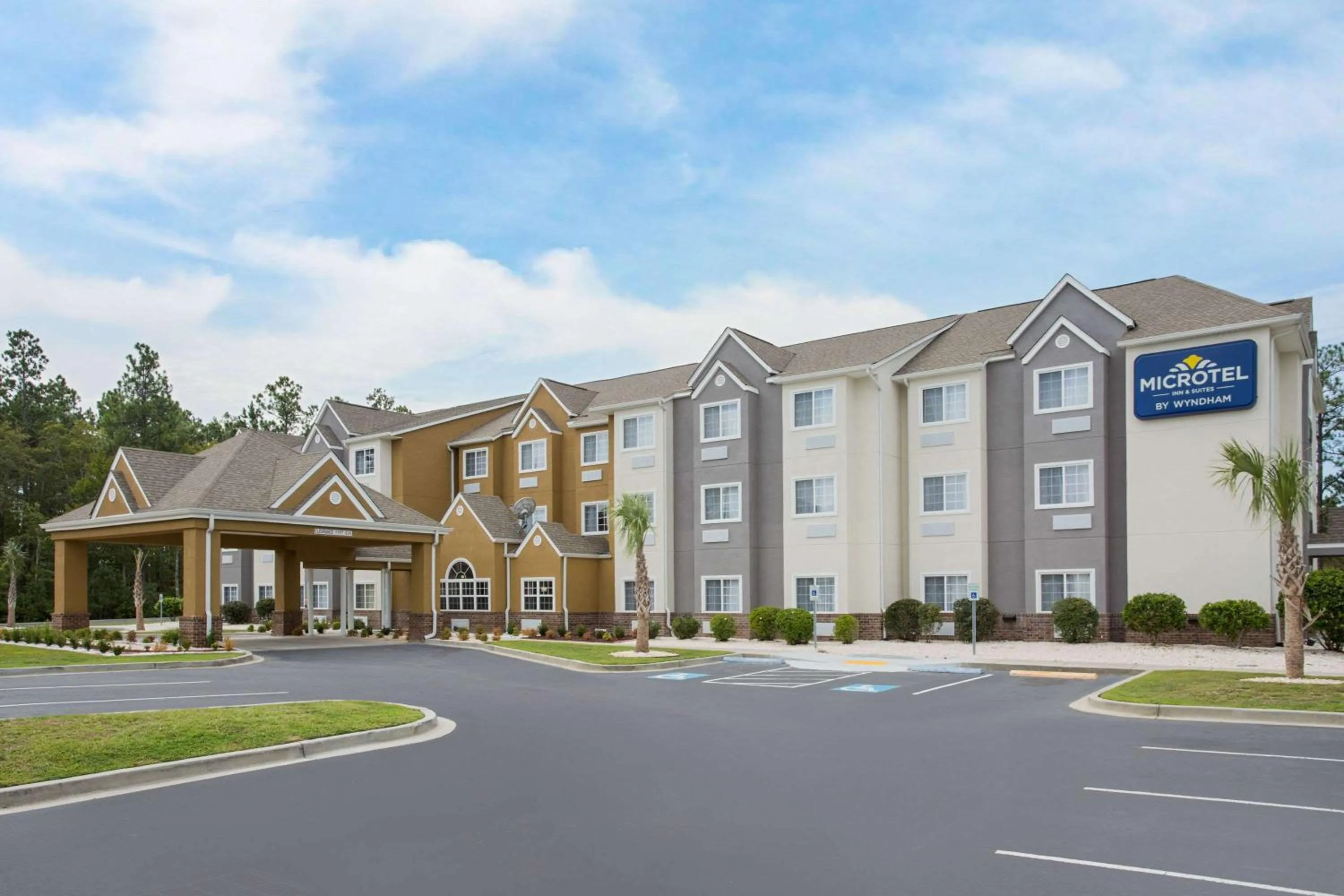 Property building in Microtel Inn & Suites by Wyndham Walterboro