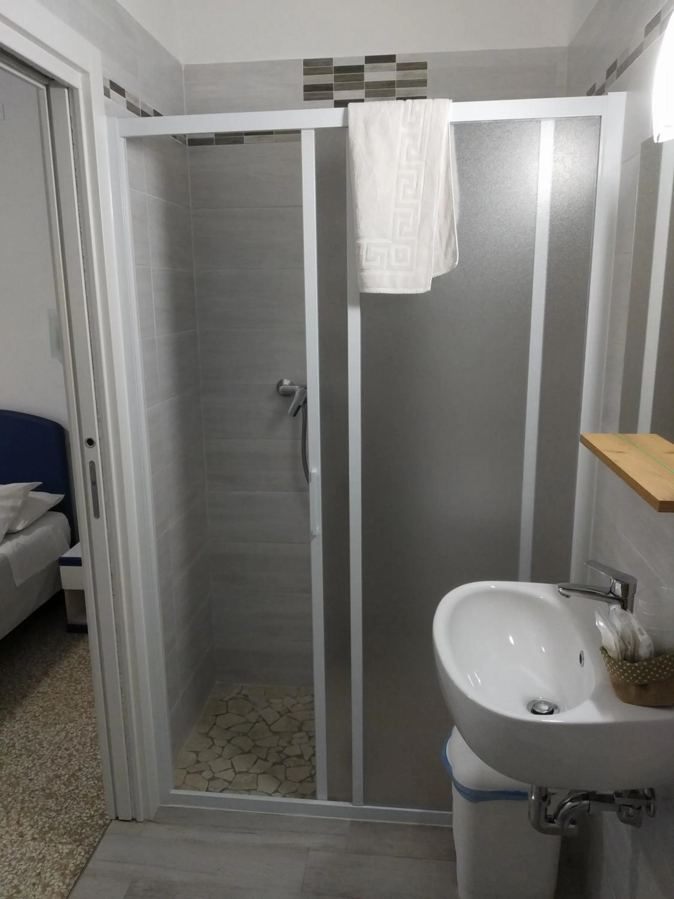 Bathroom in HOTEL OTELLO