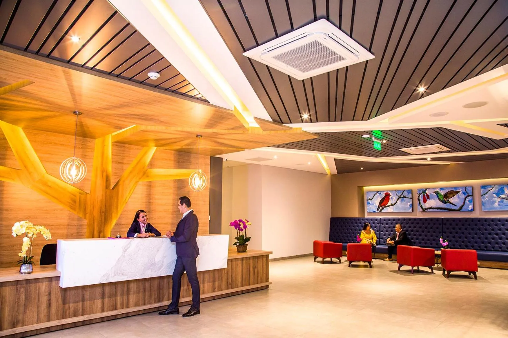 Staff in Hotel Pance 122 Wellness Spa