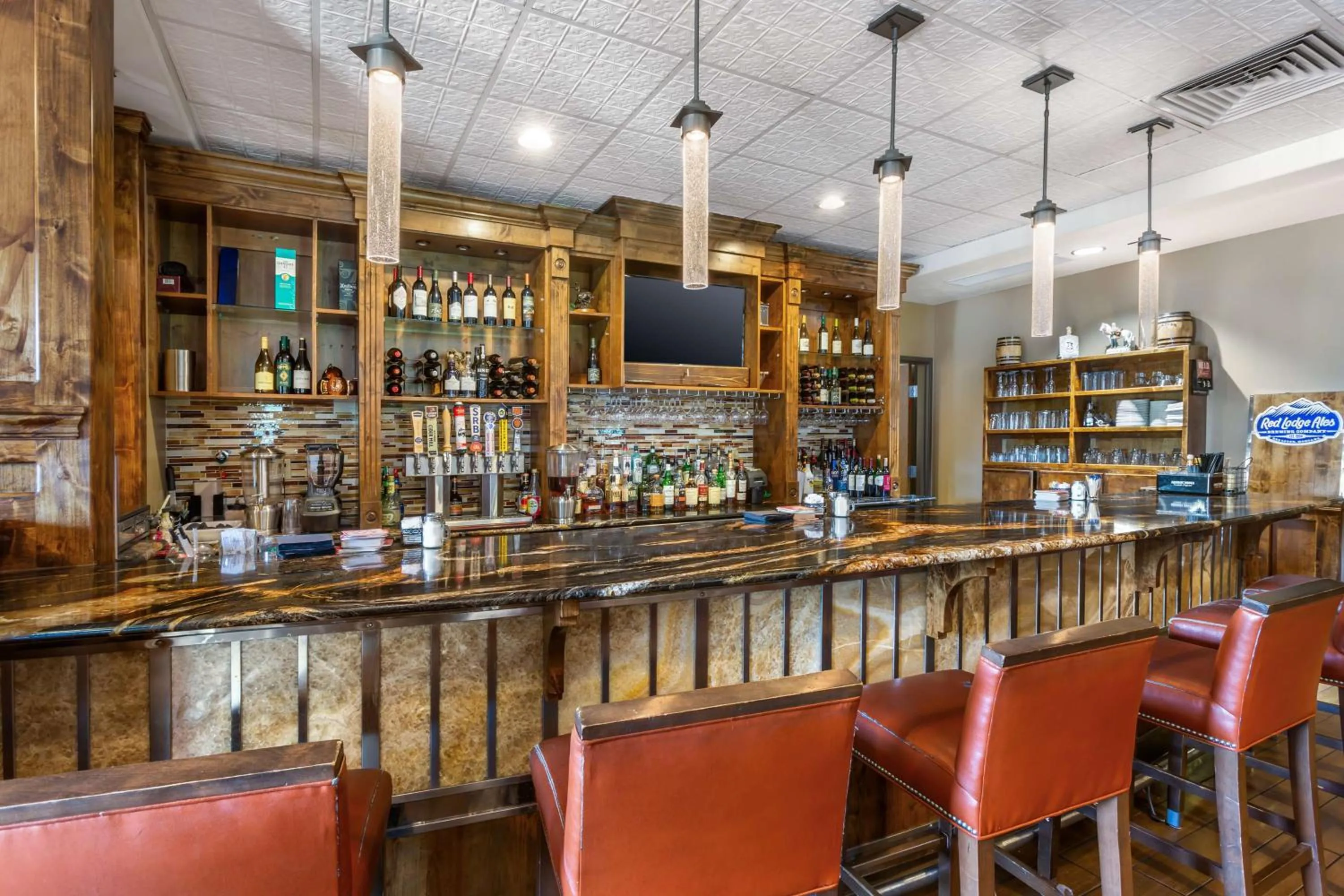 Restaurant/places to eat in Best Western Premier Ivy Inn & Suites